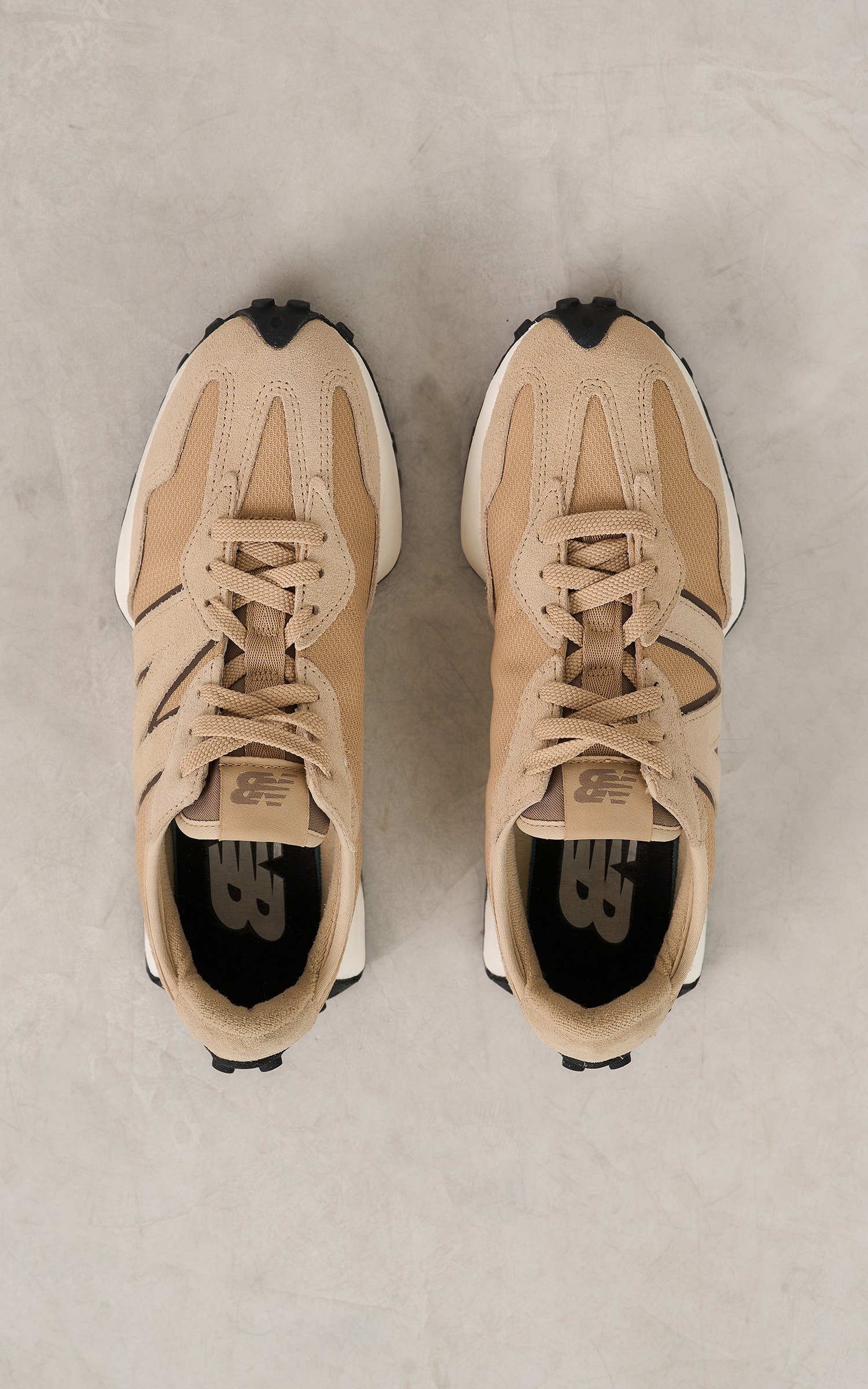 Tenis New Balance 327 Nude