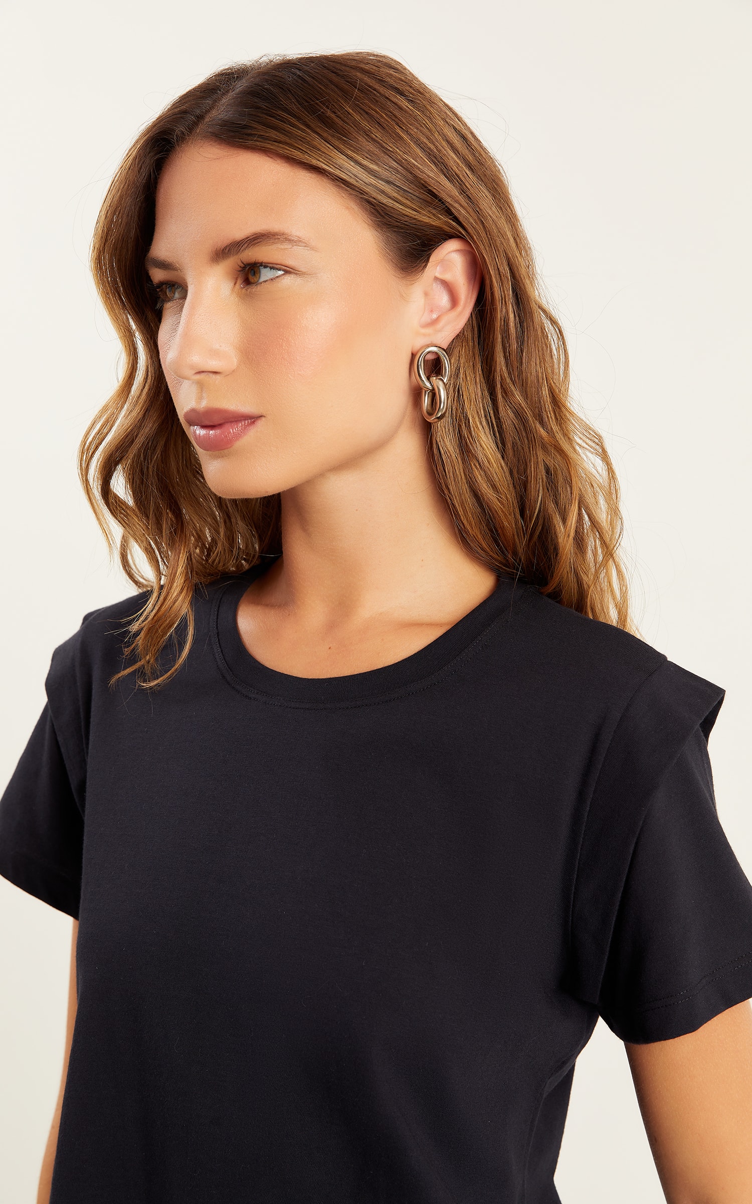 Tshirt Detalhe Manga Preto