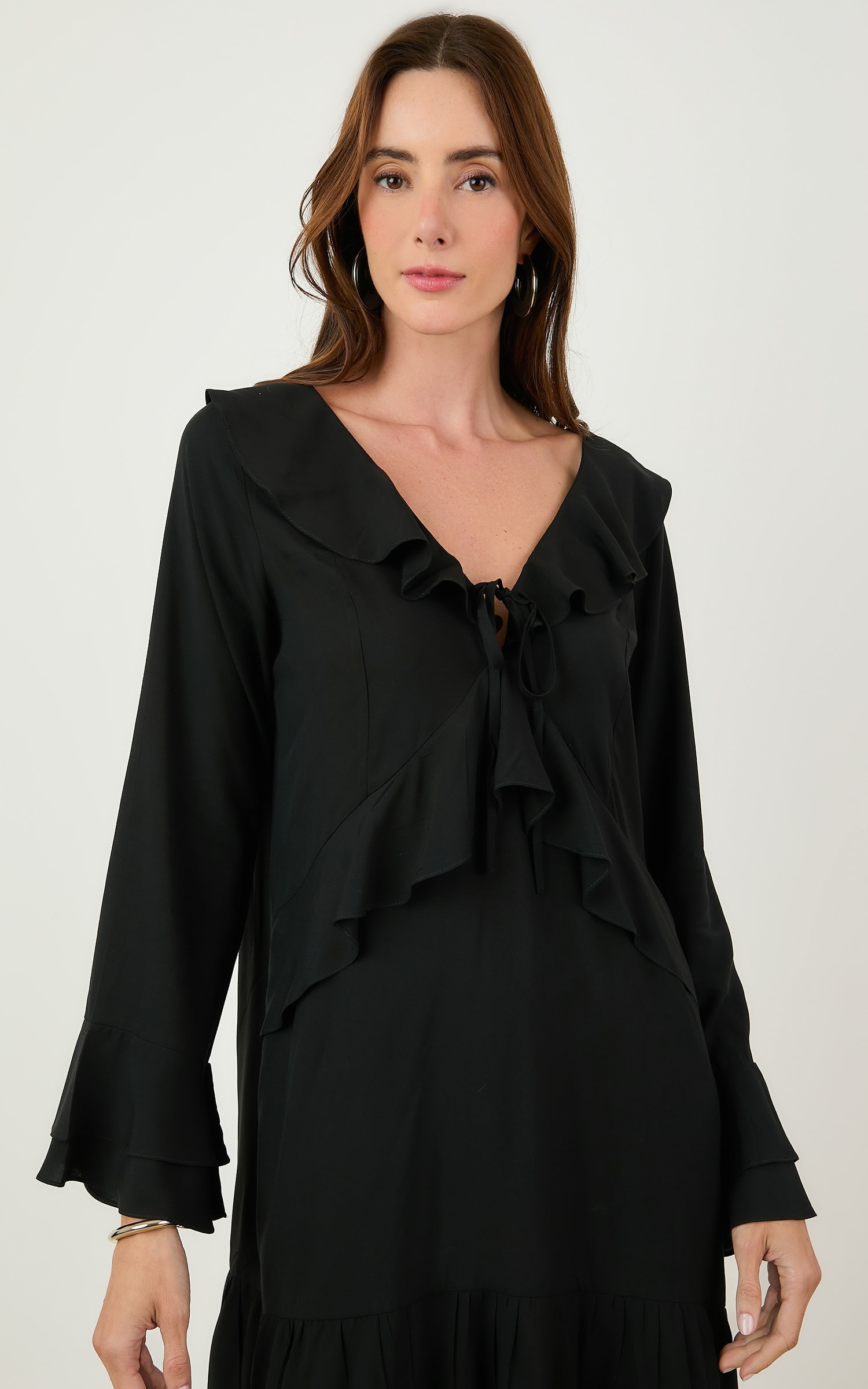 Vestido Babados Curto Preto