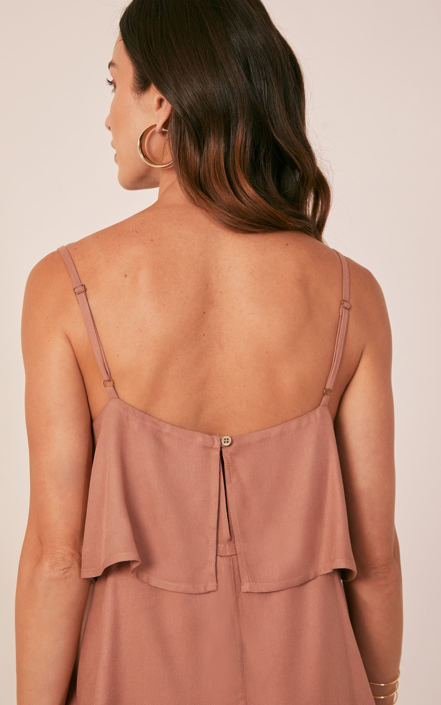 Vestido Bali Babados Nude