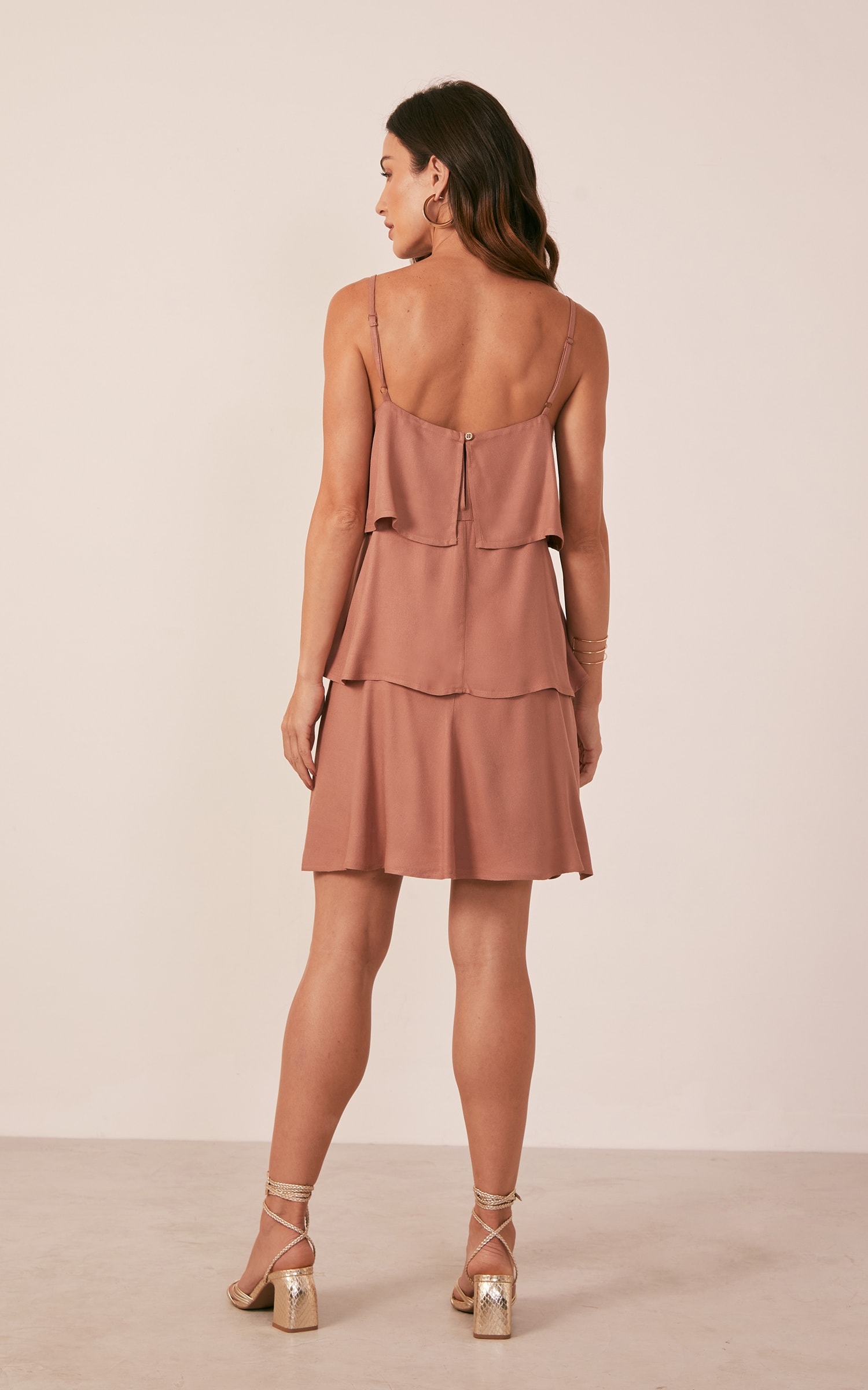 Vestido Bali Babados Nude