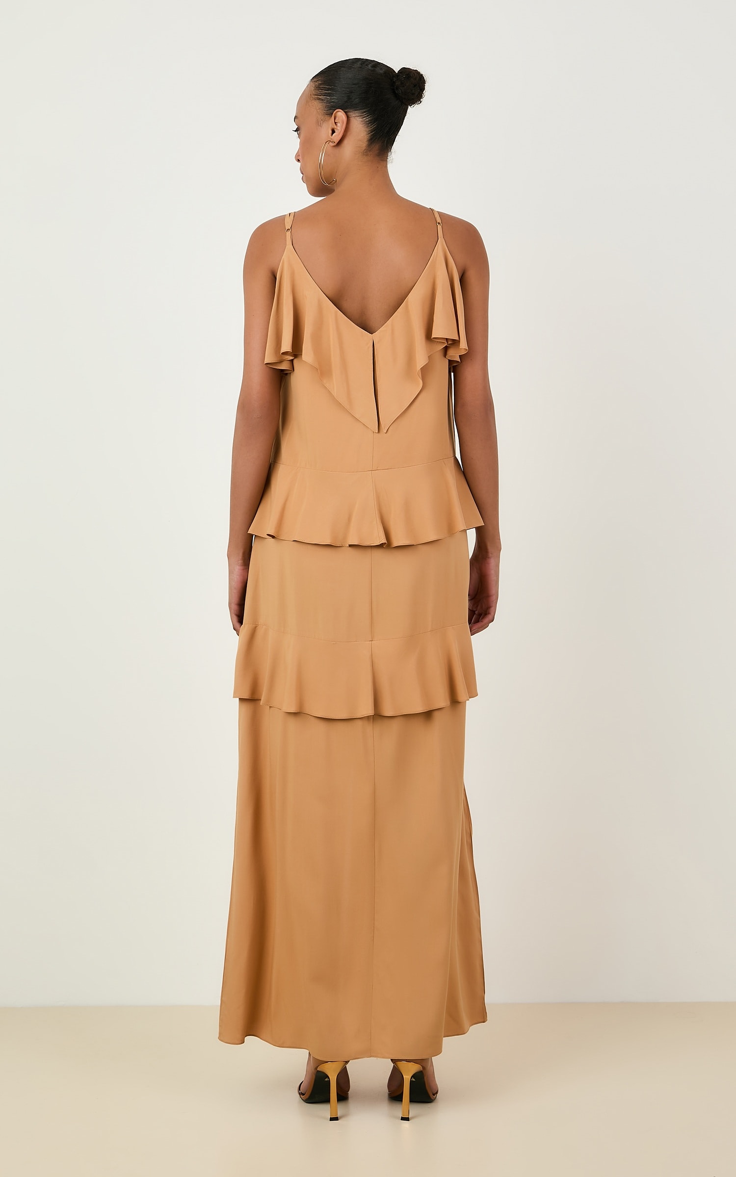 Vestido Cropped Babados Caqui