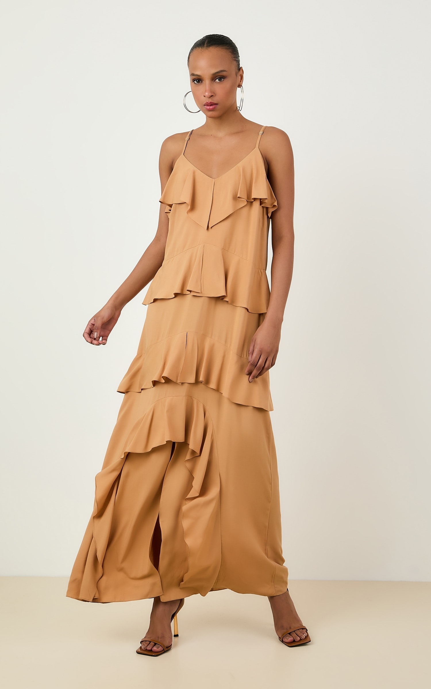 Vestido Cropped Babados Caqui
