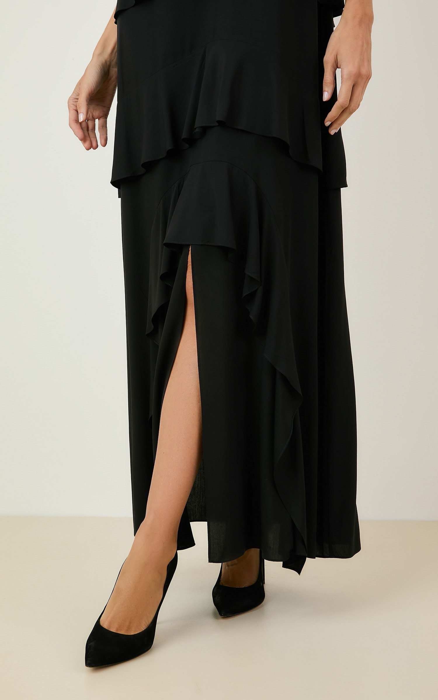 Vestido Cropped Babados Preto