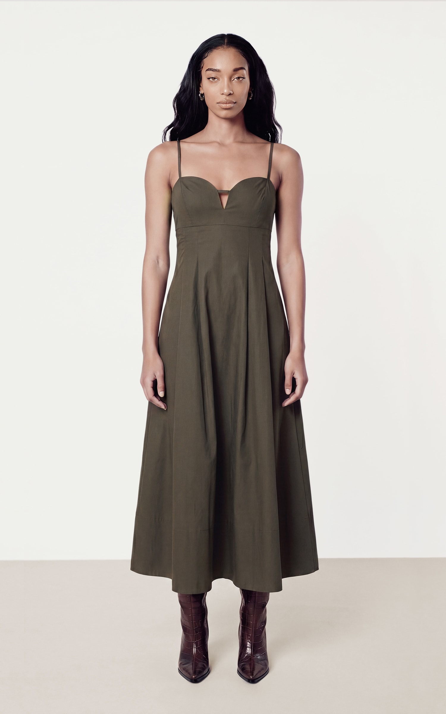 Vestido Cropped Dinky Verde Militar