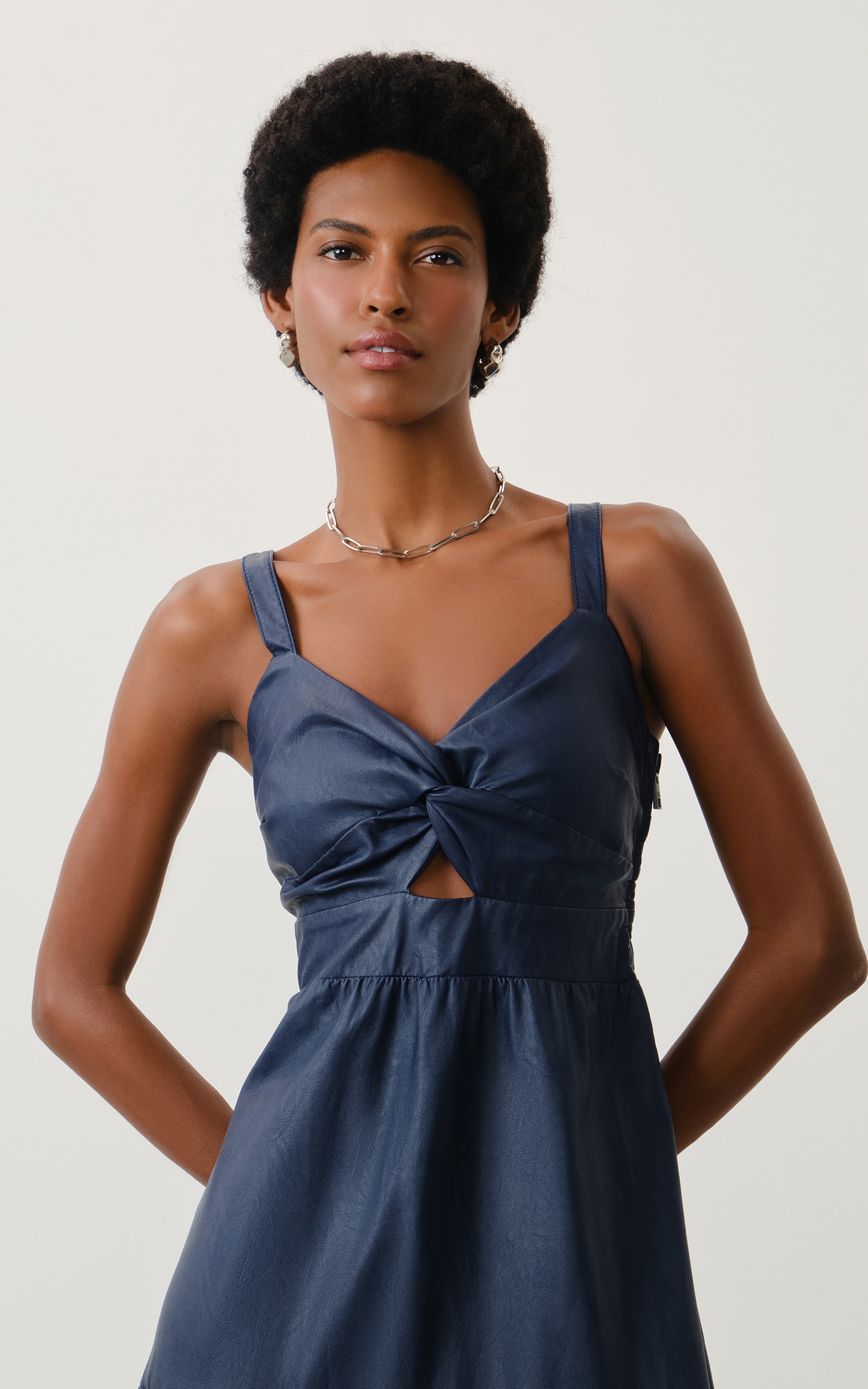 Vestido Cropped Like Leather Marinho