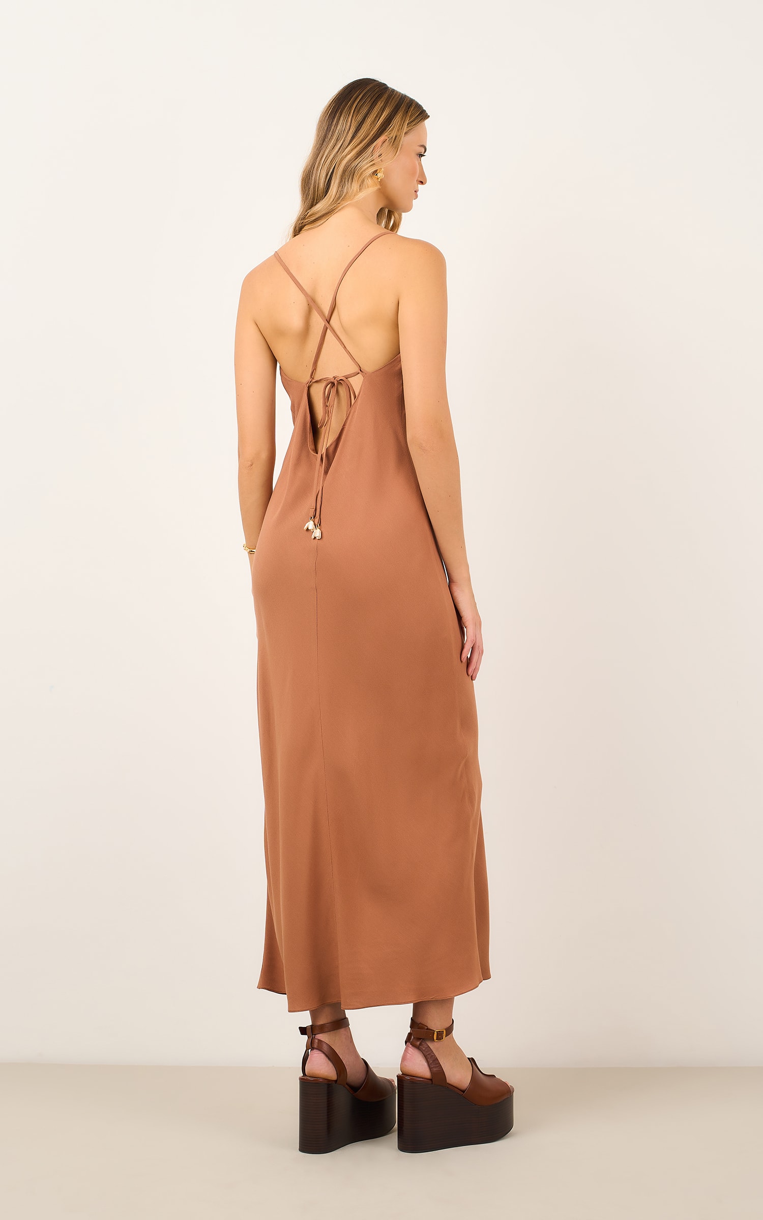 Vestido Cropped Modern Amendoa