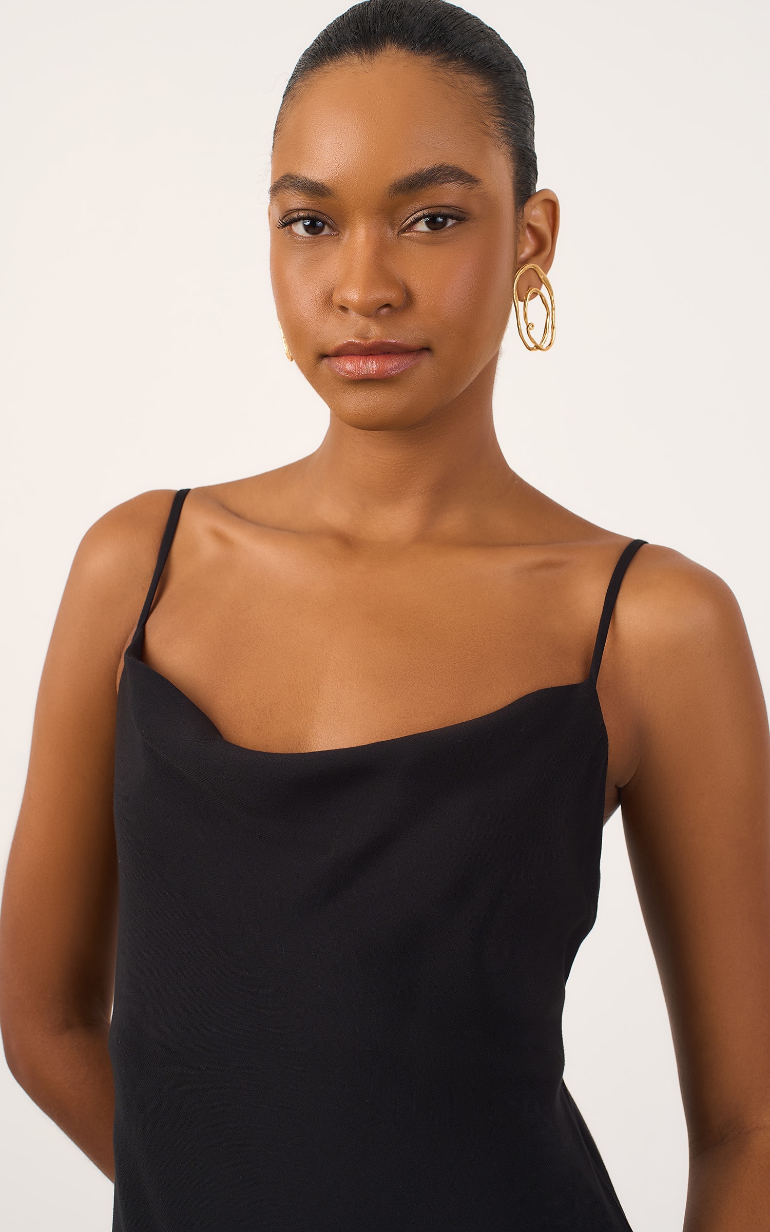 Vestido Cropped Modern Preto