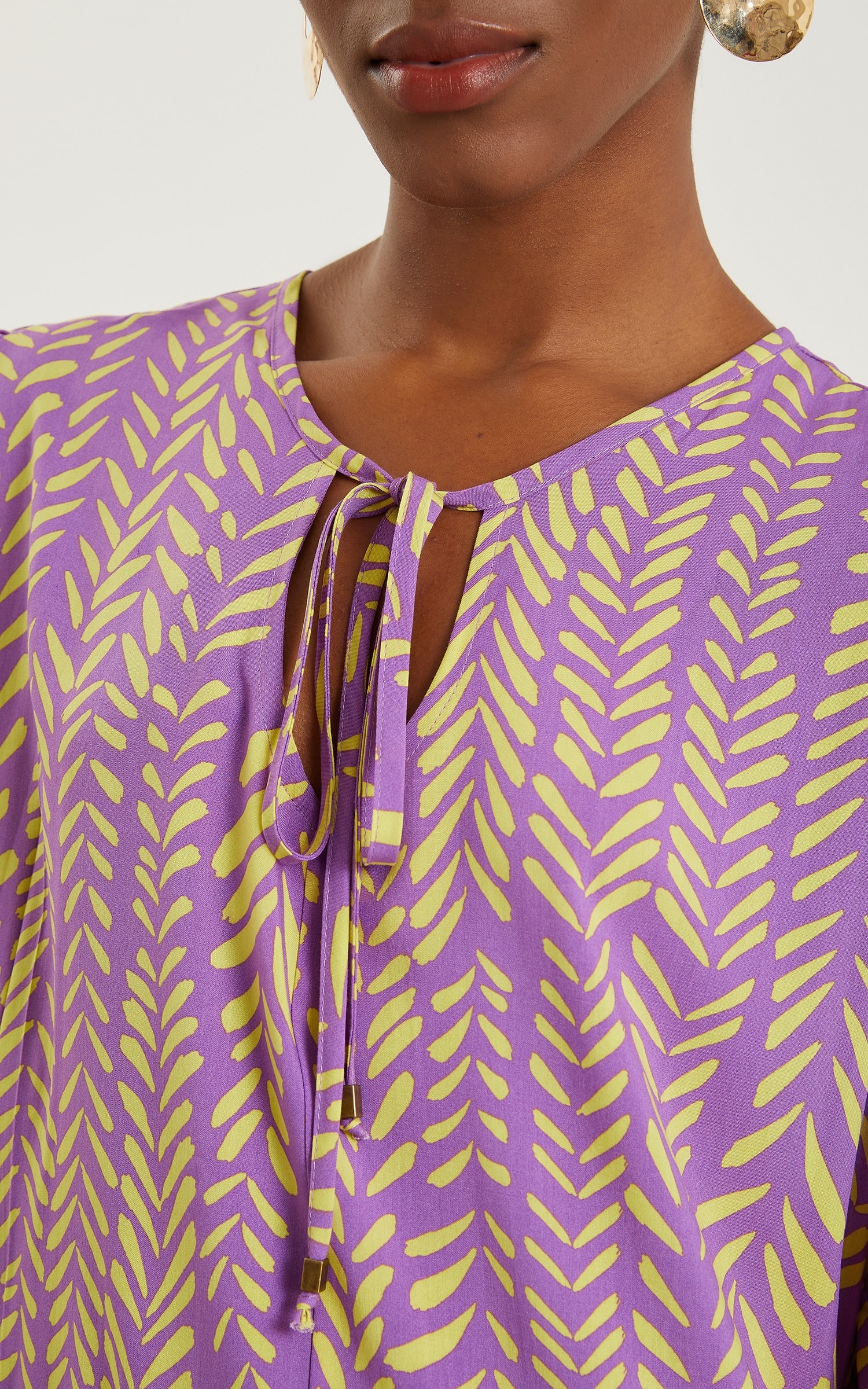 Vestido Curto Colorir Roxo