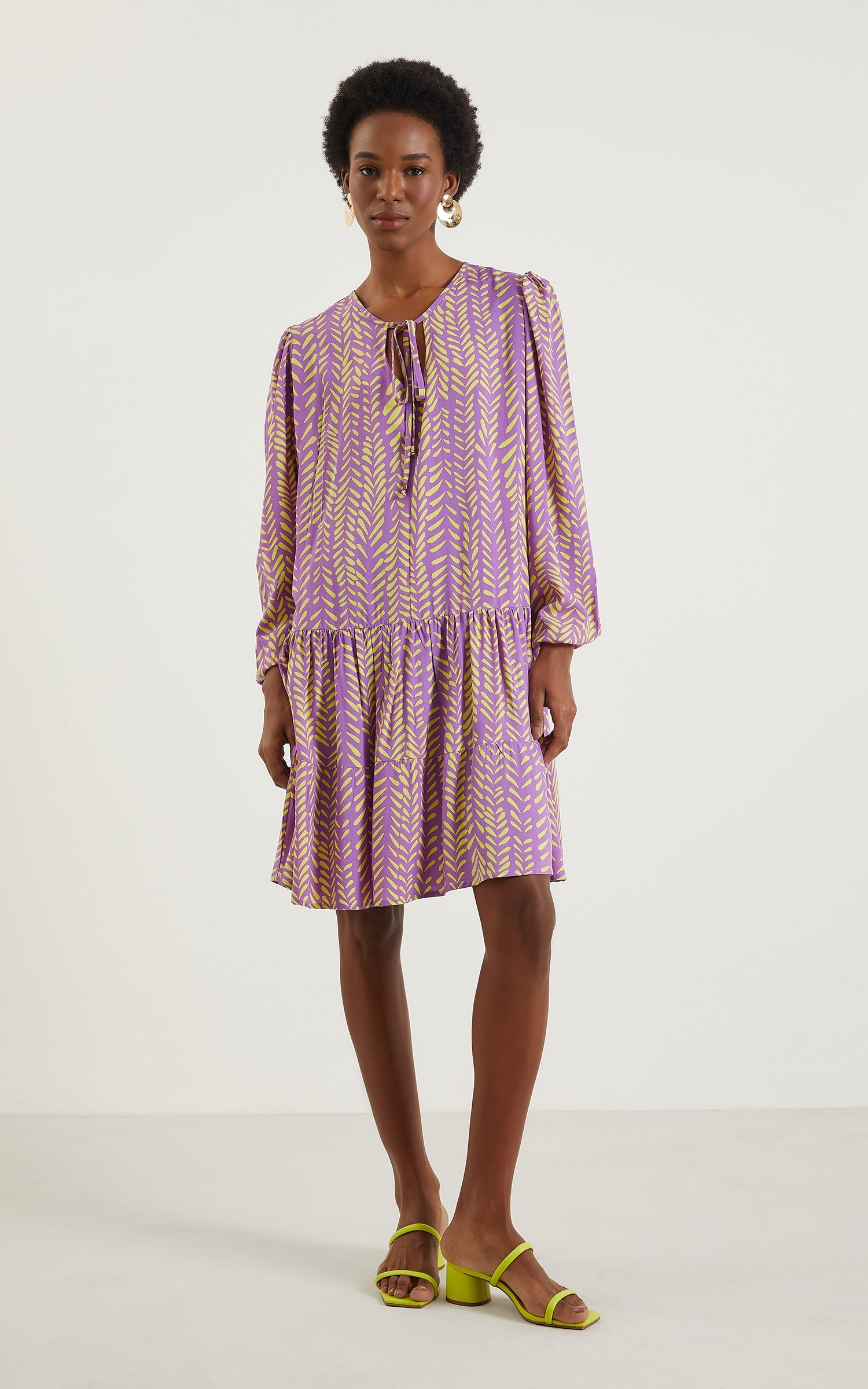 Vestido Curto Colorir Roxo
