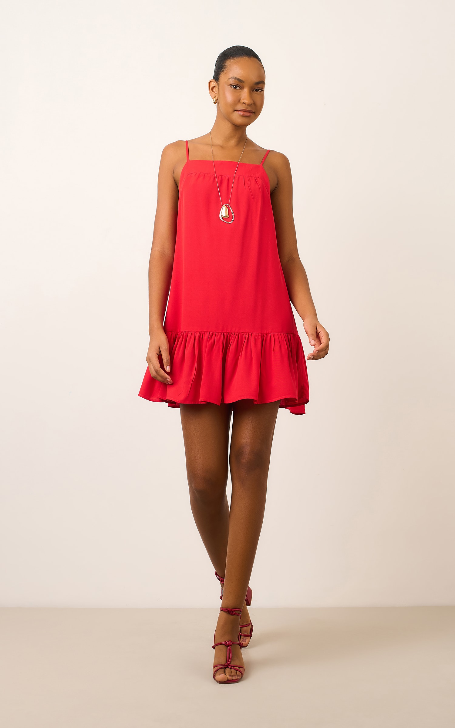 Vestido Curto Crayon Vermelho