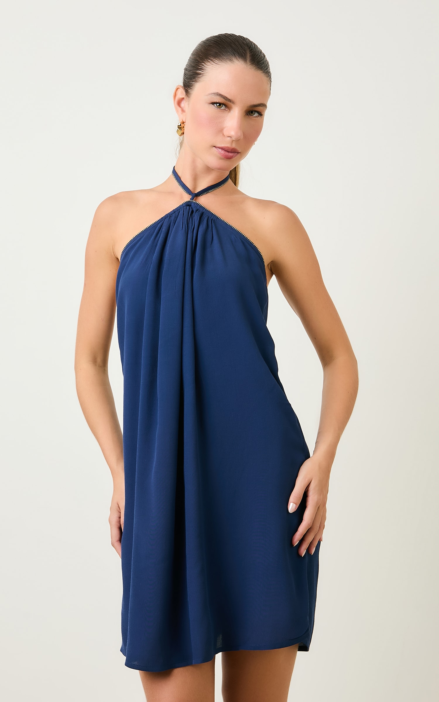 Vestido Curto Decote Costas Dom Marinho