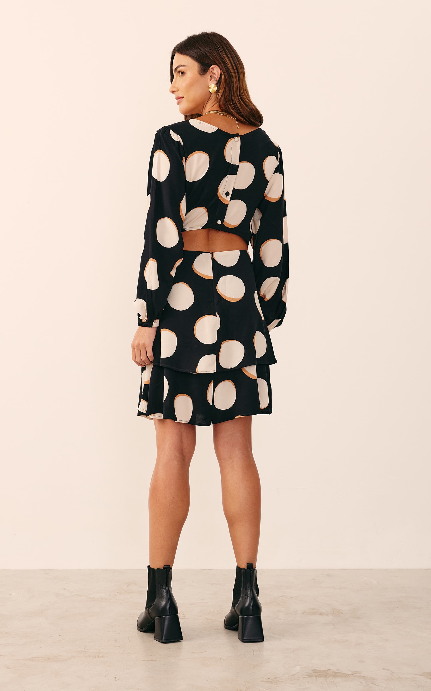 Vestido Curto Estampa Yang