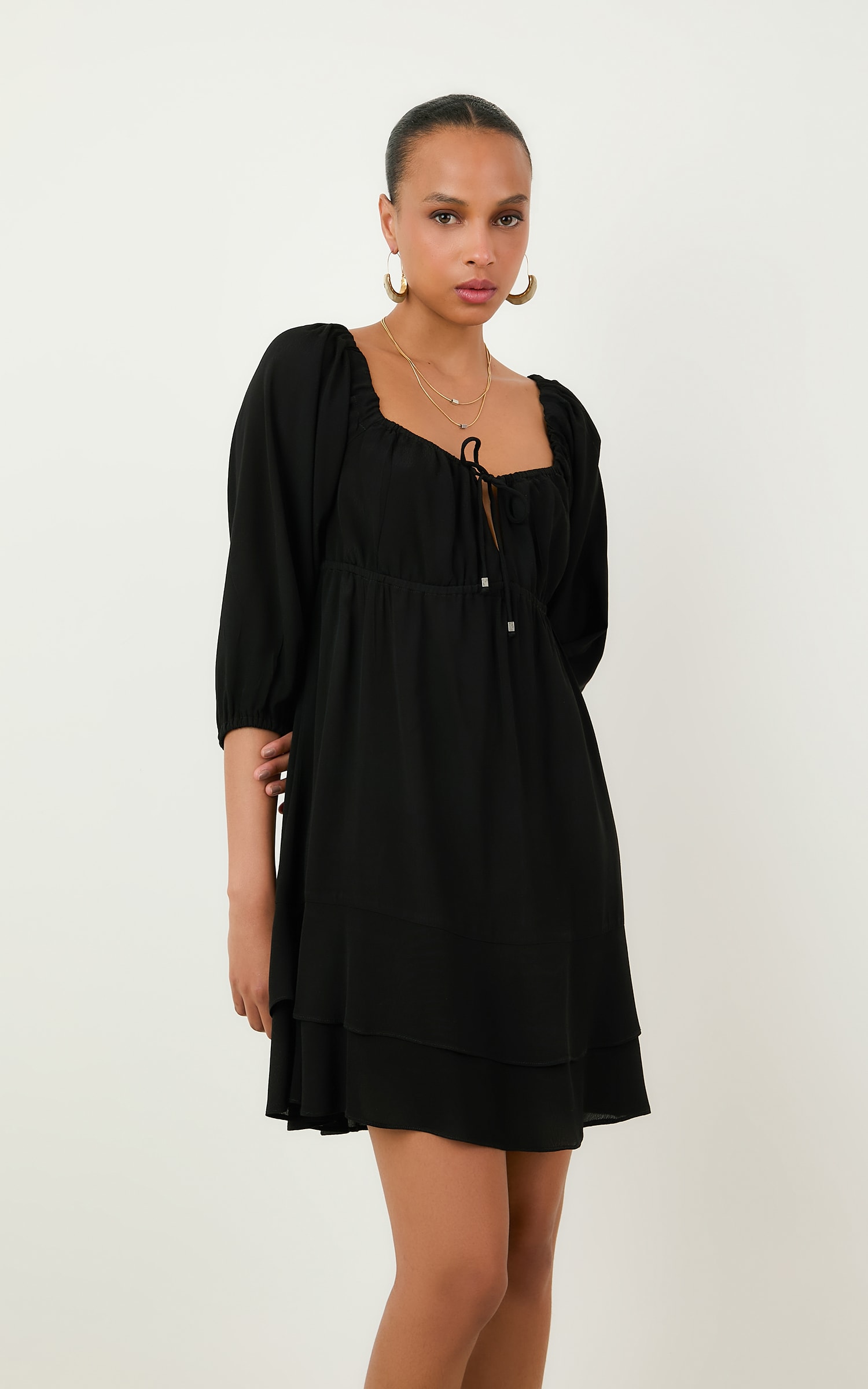 Vestido Curto Hibisco Preto