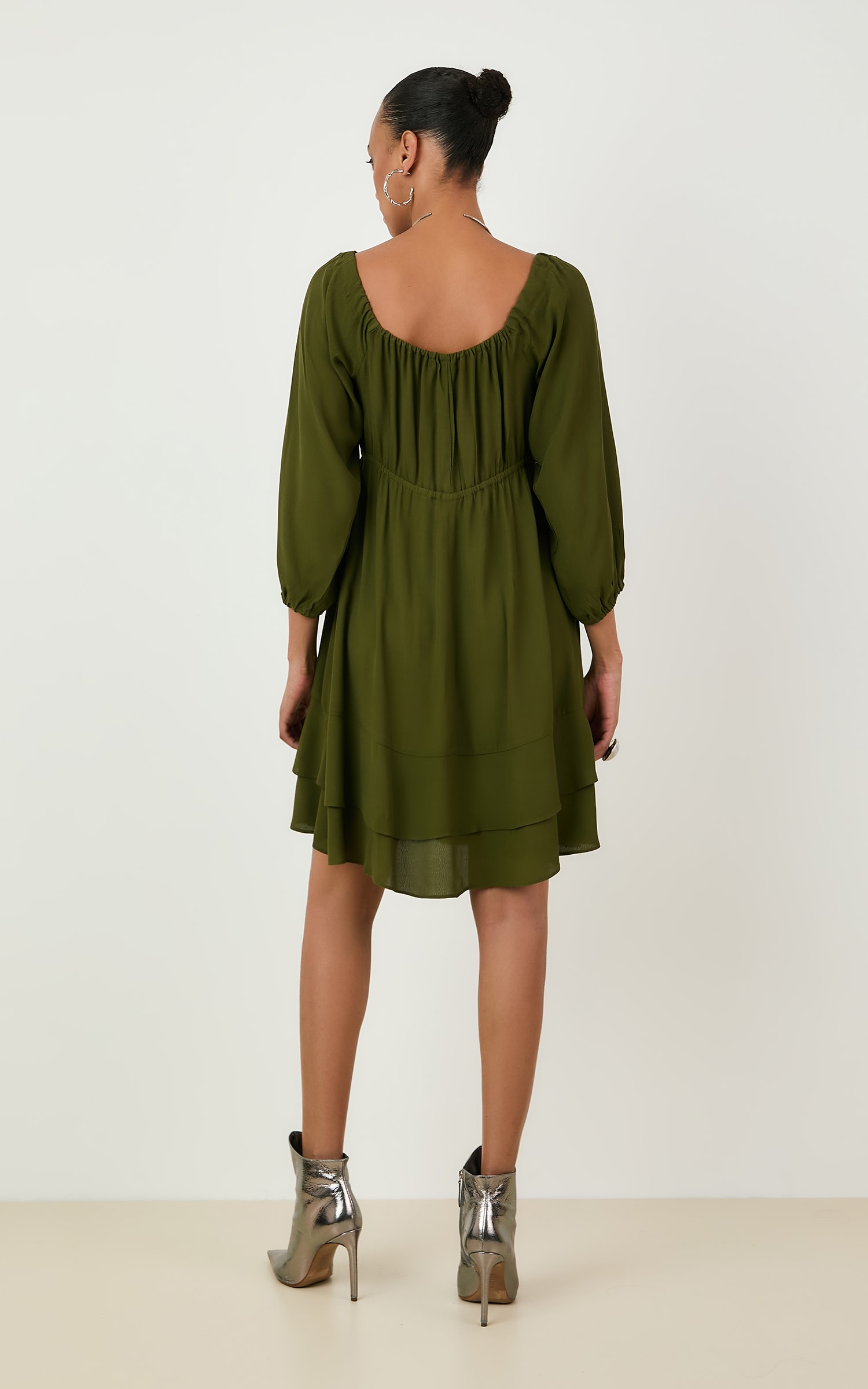 Vestido Curto Hibisco Verde Musgo