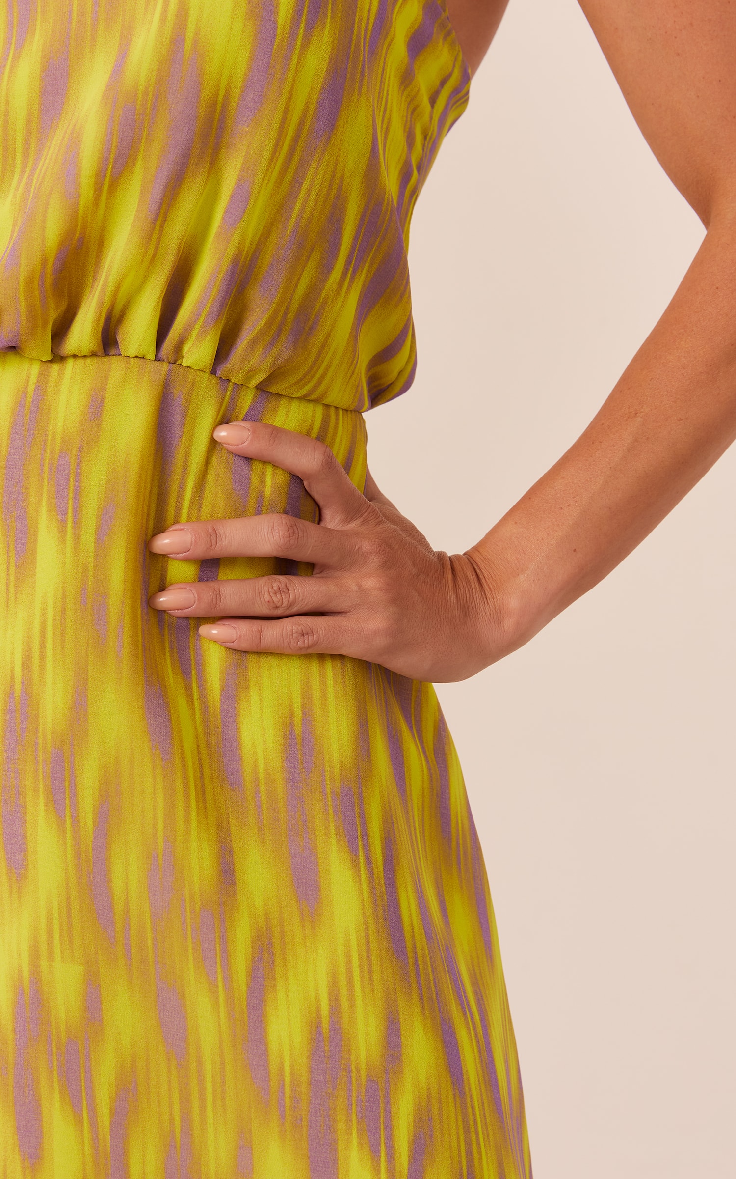 Vestido Curto Luzes Lima