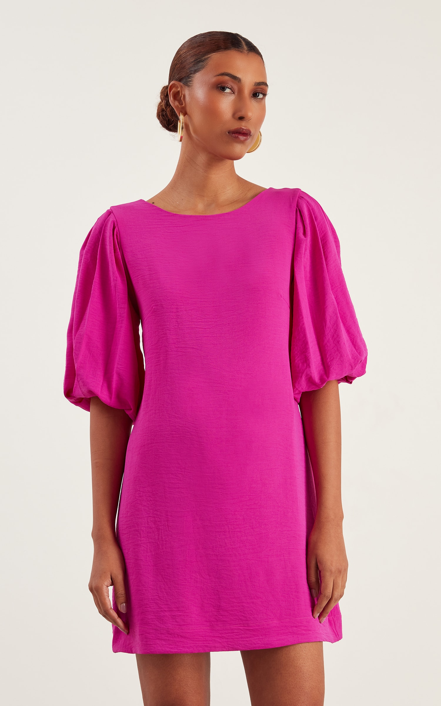 Vestido Curto Minimal Fúcsia