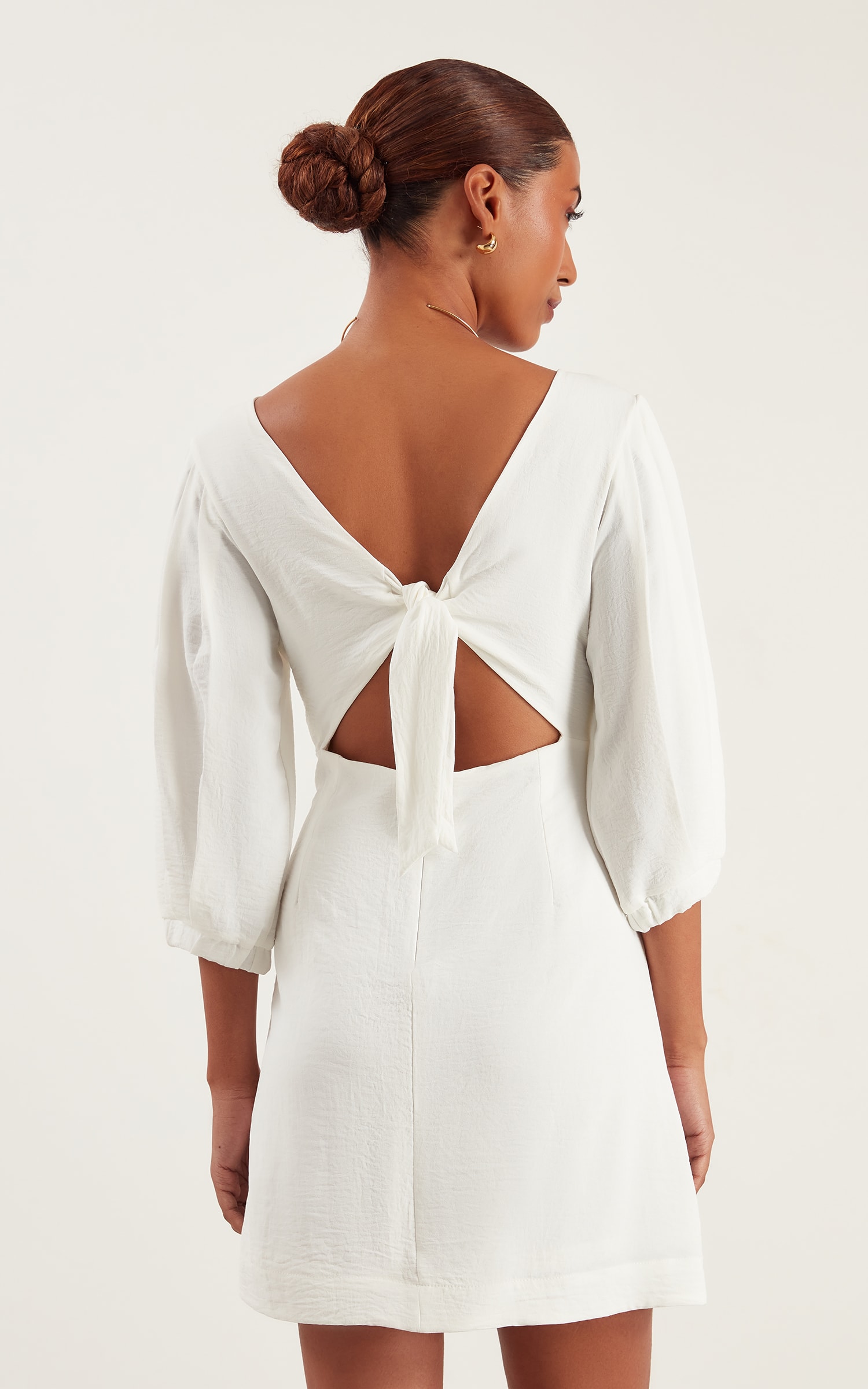 Vestido Curto Minimal Off White