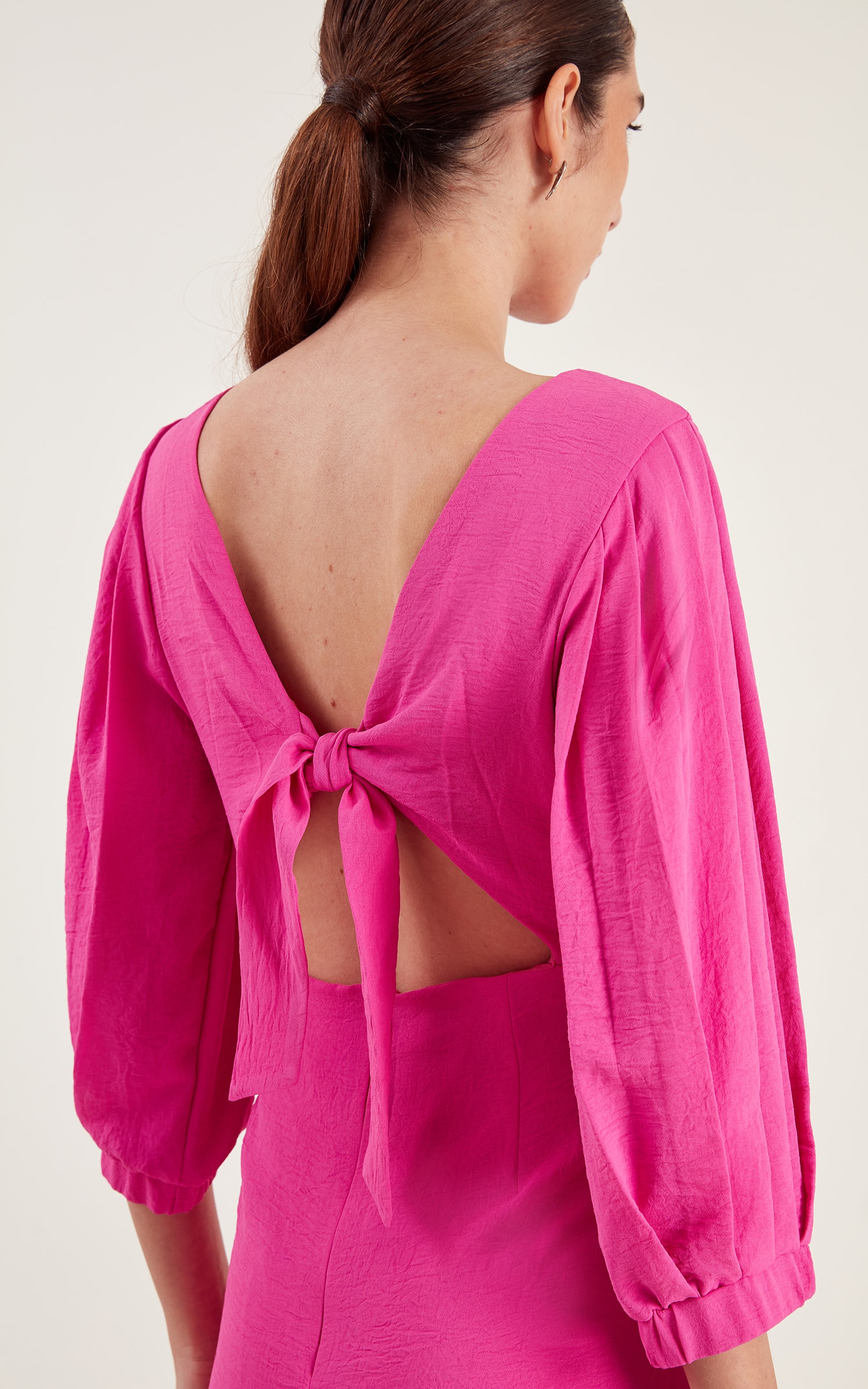 Vestido Curto Minimal Rosa