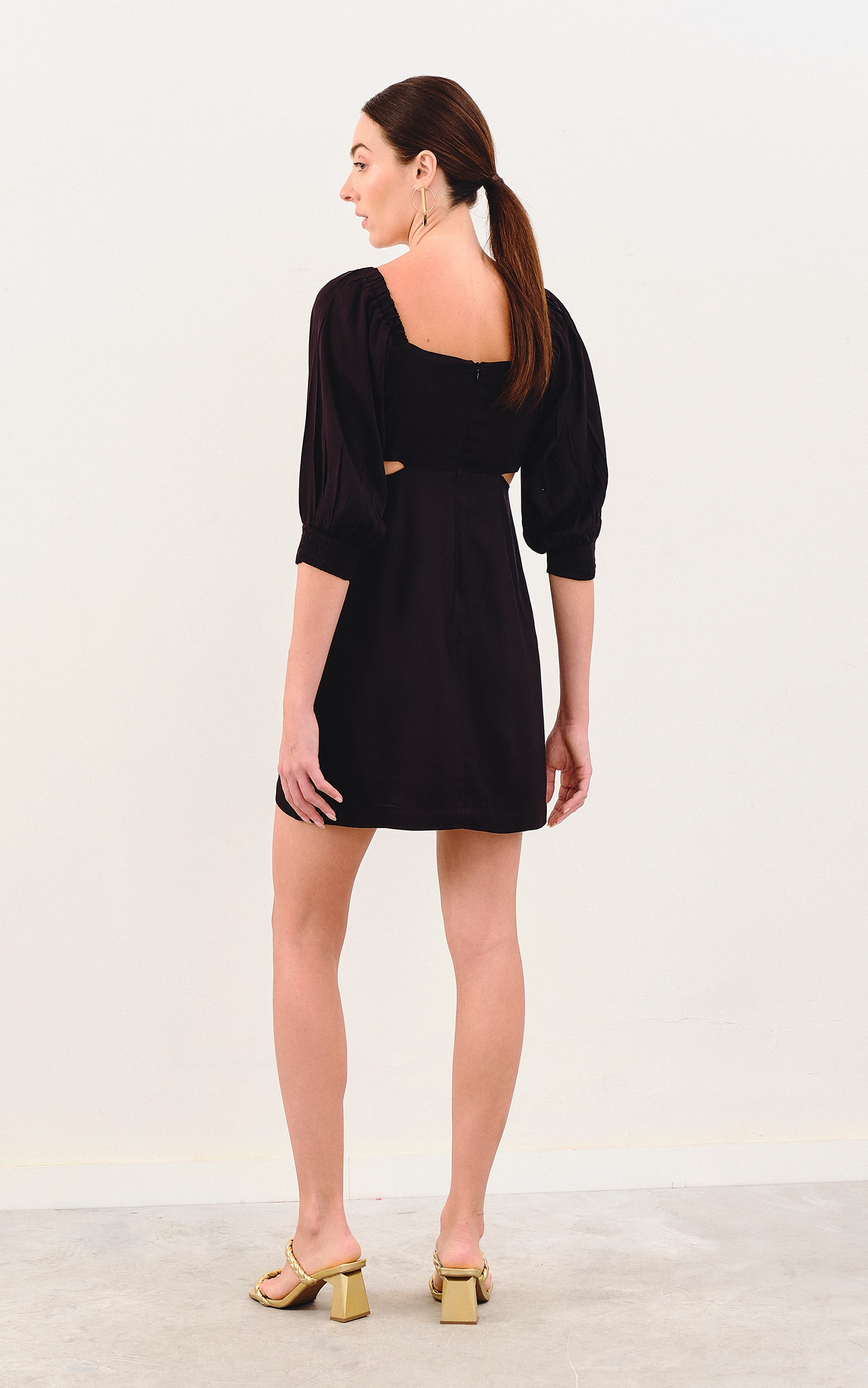 Vestido Curto Resort Preto