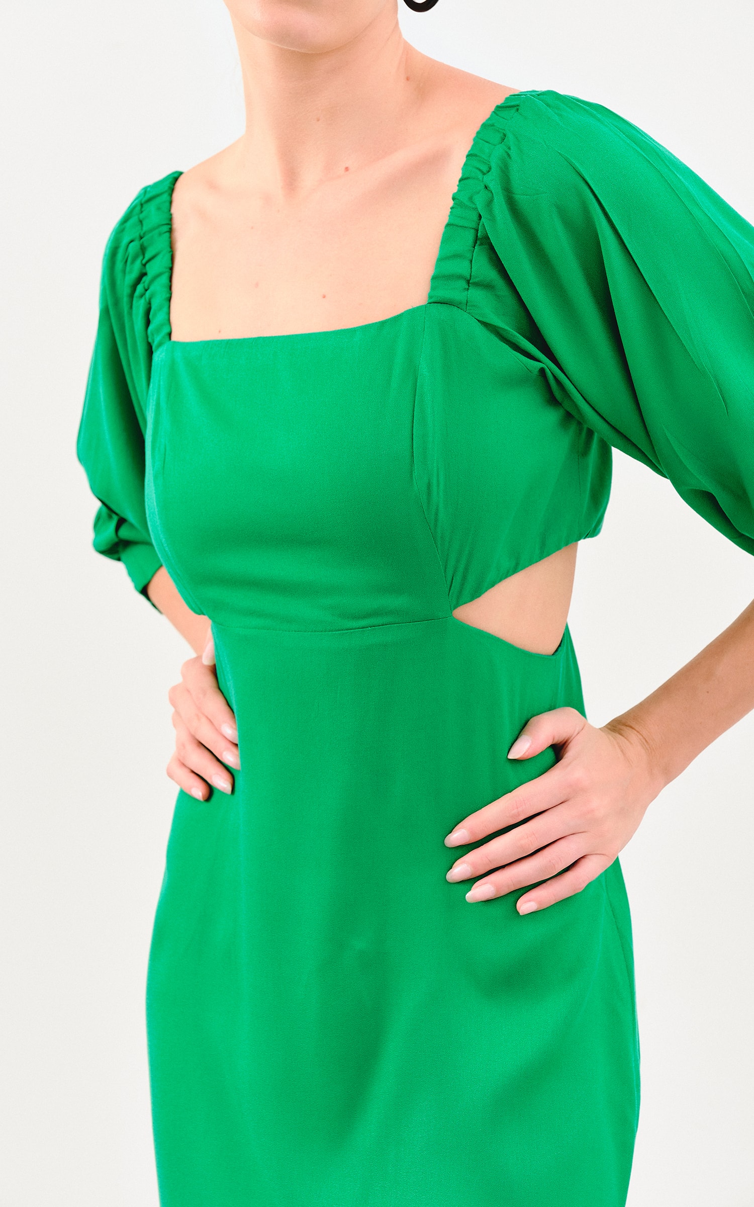 Vestido Curto Resort Verde Bandeira