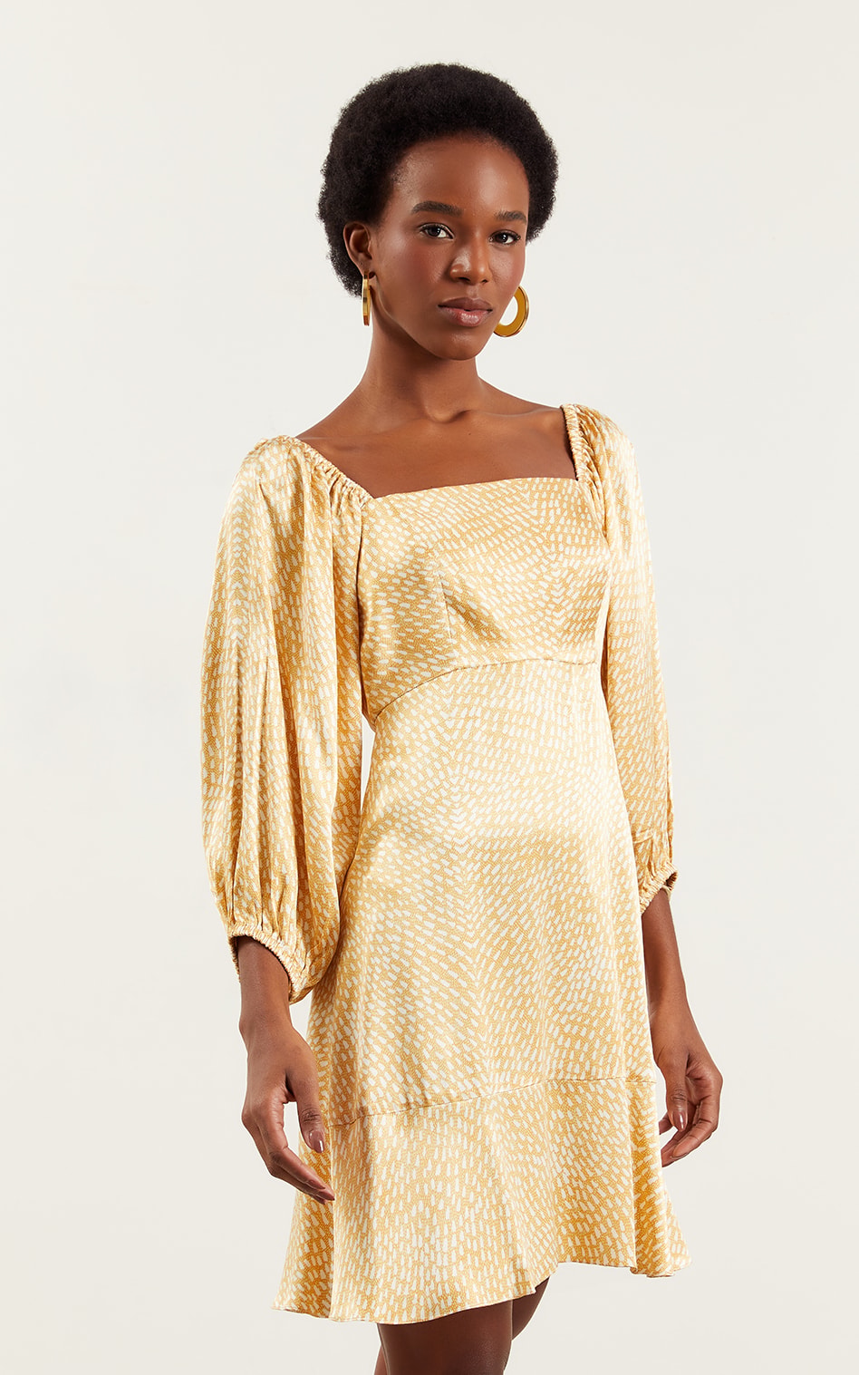 Vestido Curto Sun Amarelo
