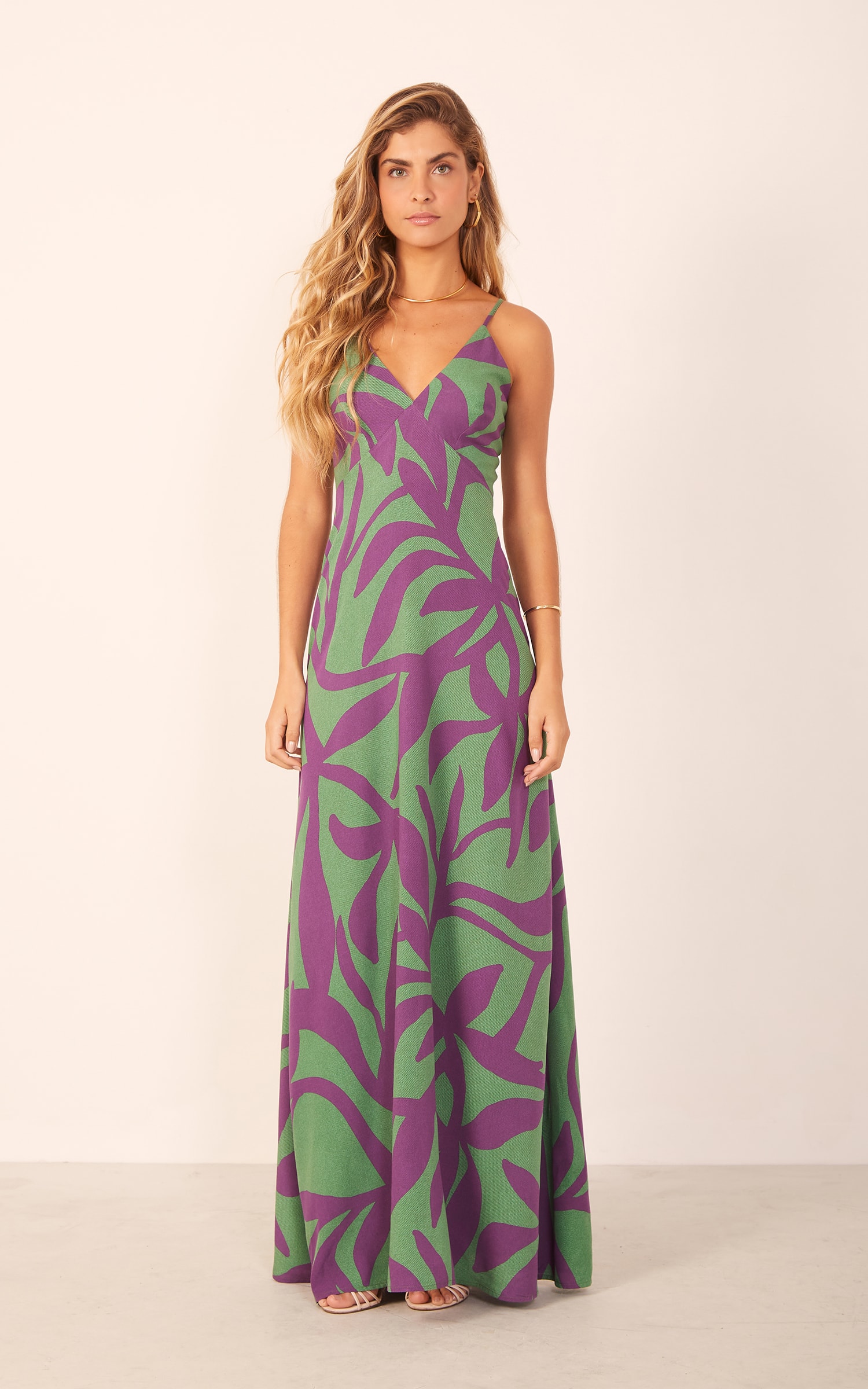 Vestido Florescer Decote Busto Verde Militar