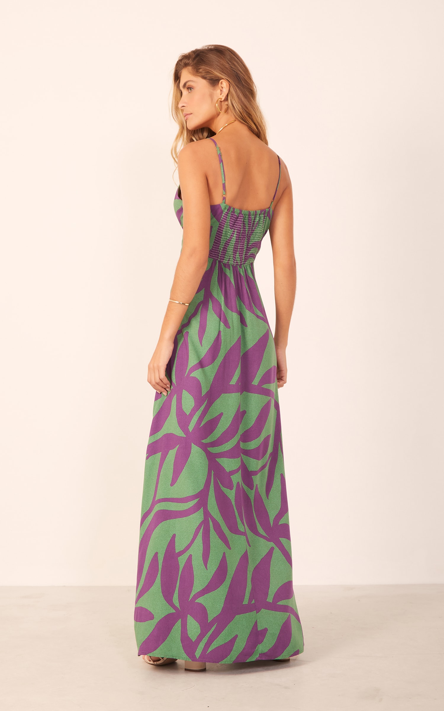 Vestido Florescer Decote Busto Verde Militar