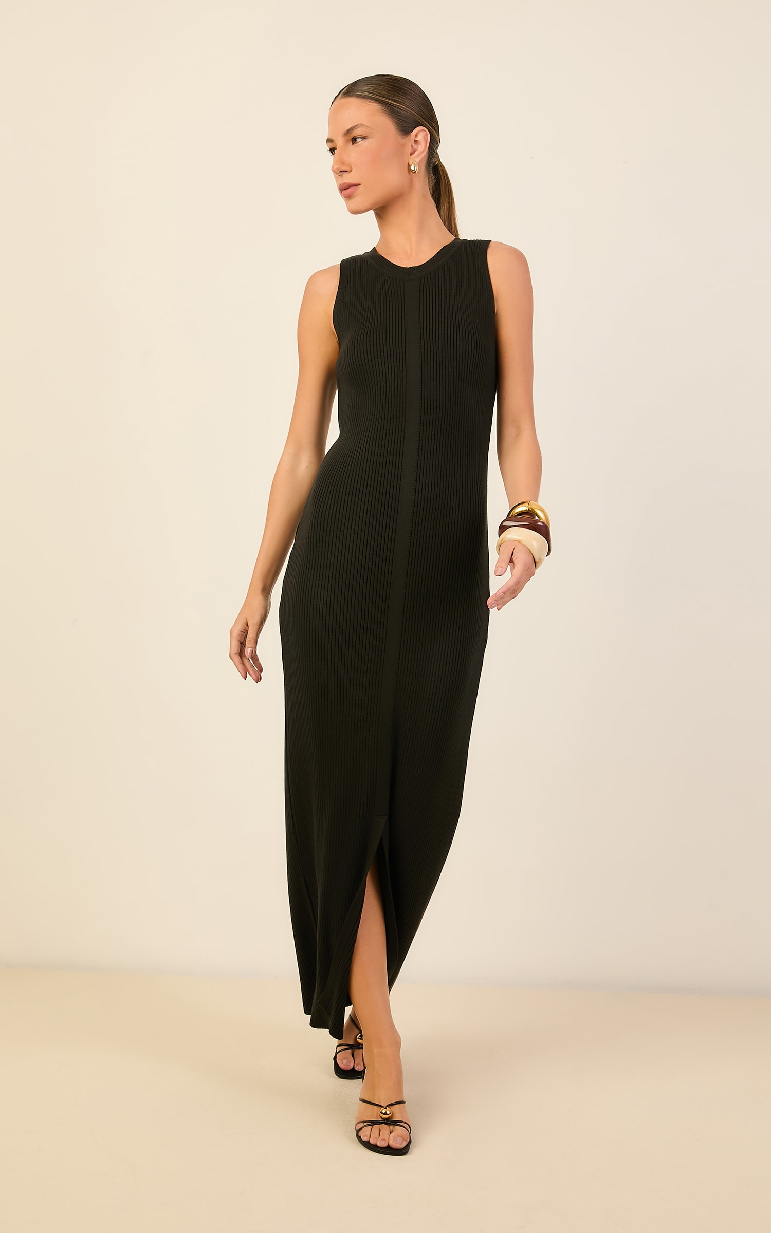 Vestido Gota Detalhe Tricot Preto