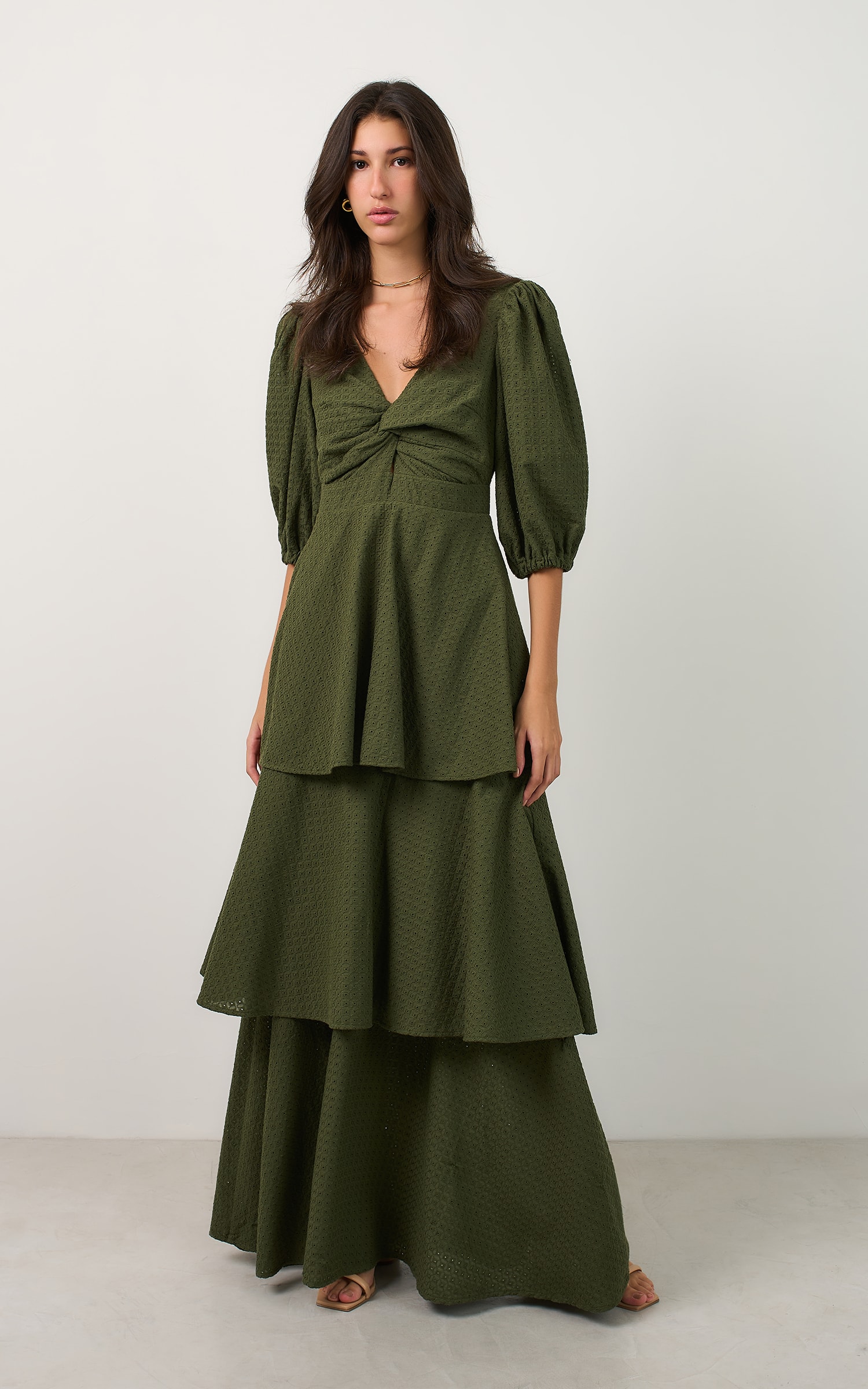 Vestido Longo Bordado Selenita Verde Musgo