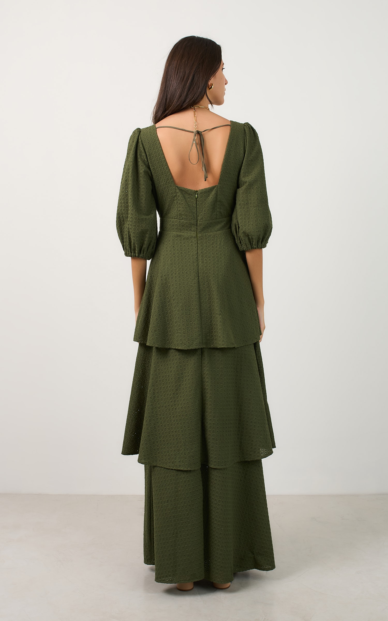 Vestido Longo Bordado Selenita Verde Musgo