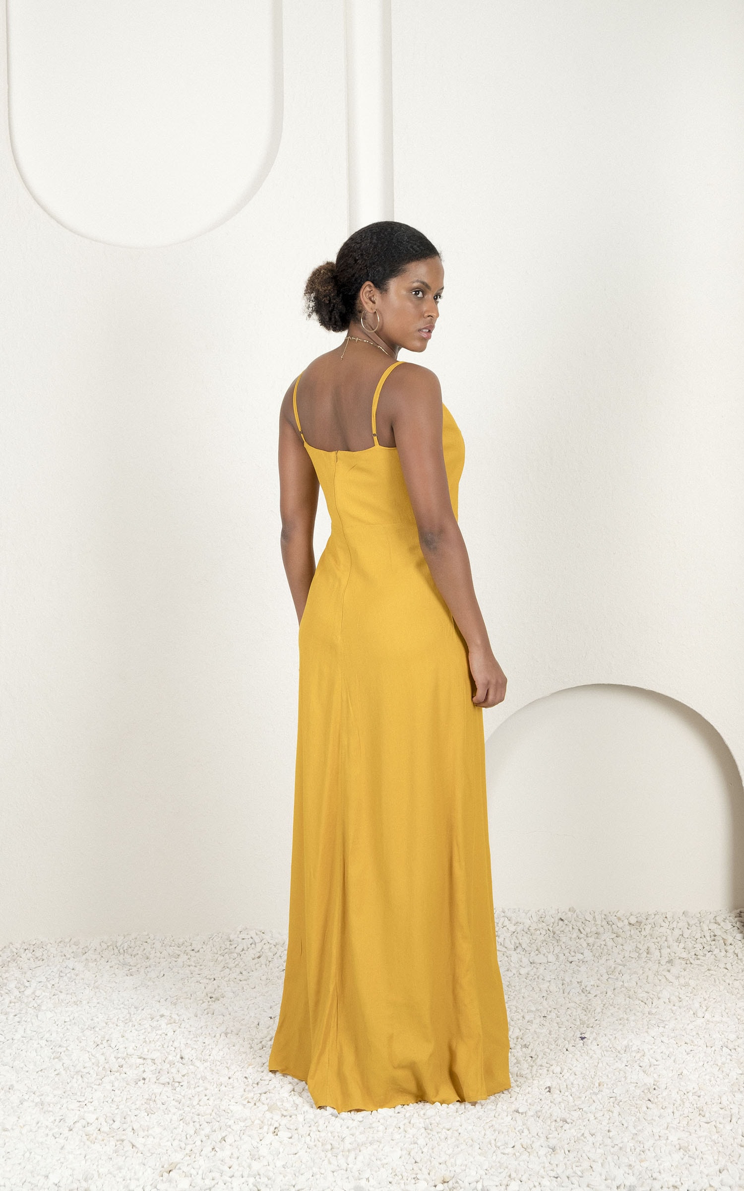 Vestido Longo Botões Amarelo Escuro