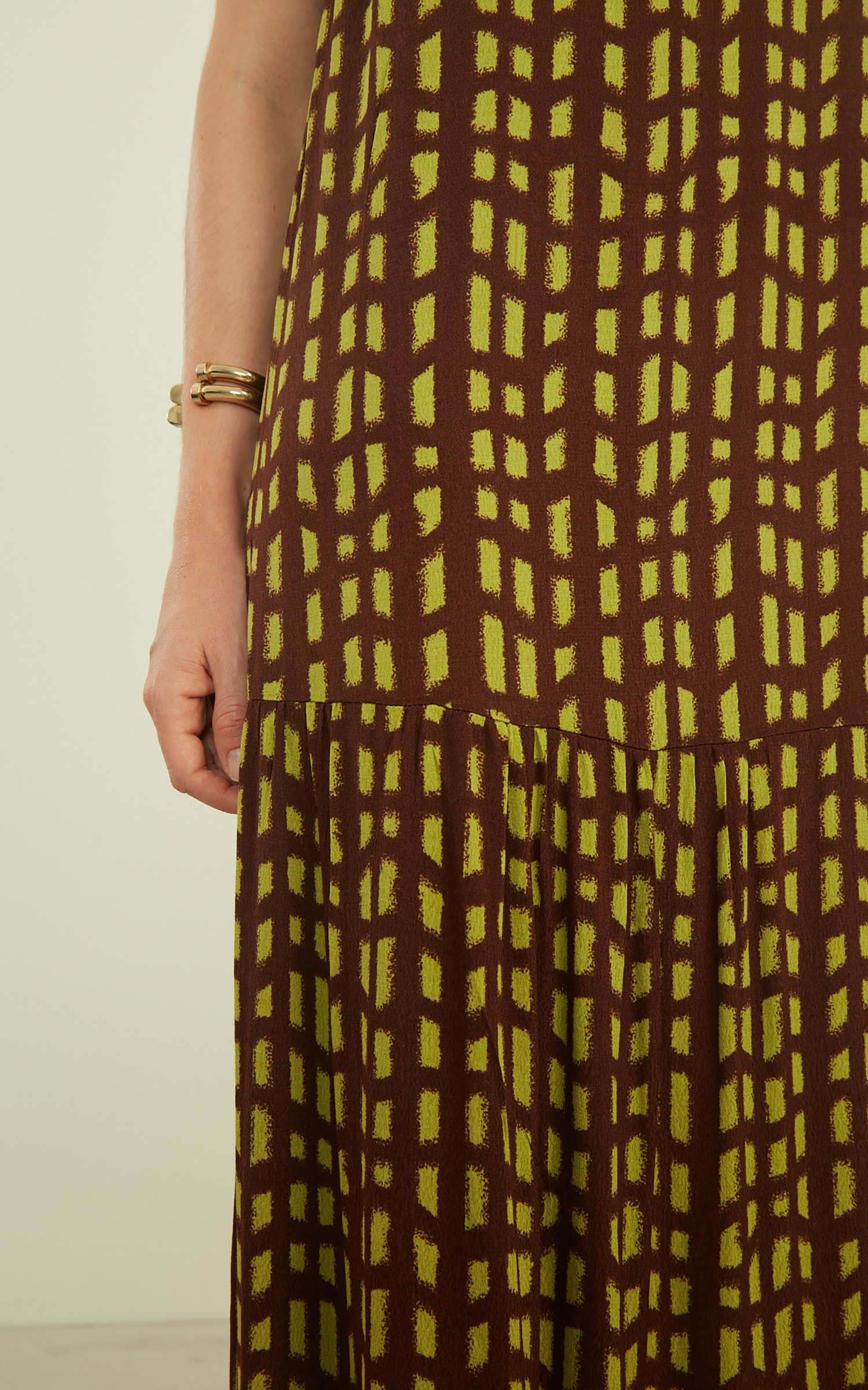 Vestido Longo Esmeralda Marrom