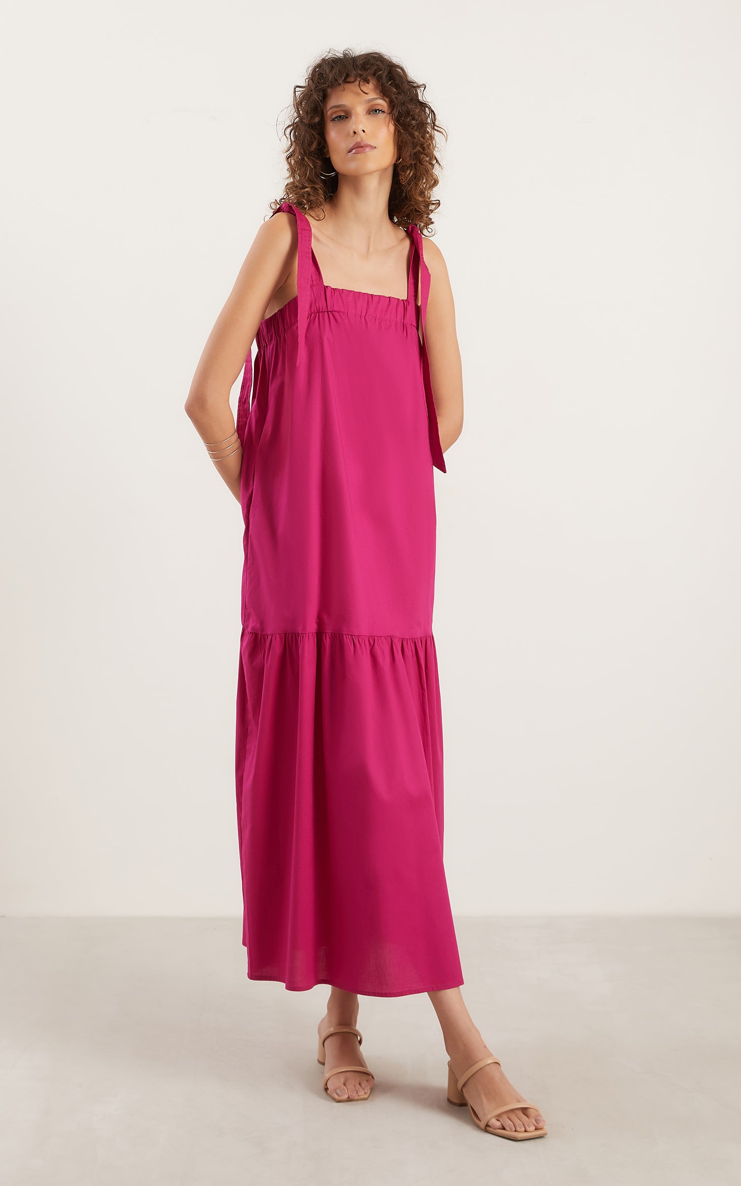 Vestido Longo Laços Cosmos Cereja