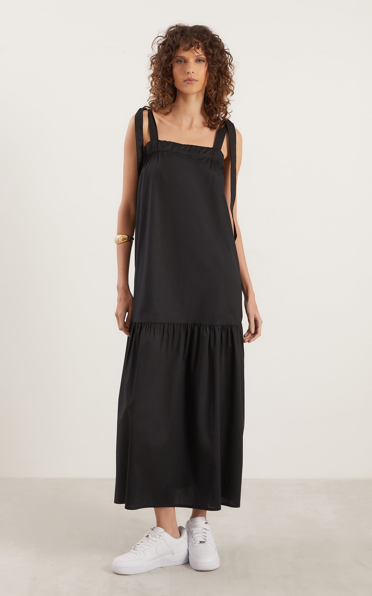 Vestido Longo Laços Cosmos Preto