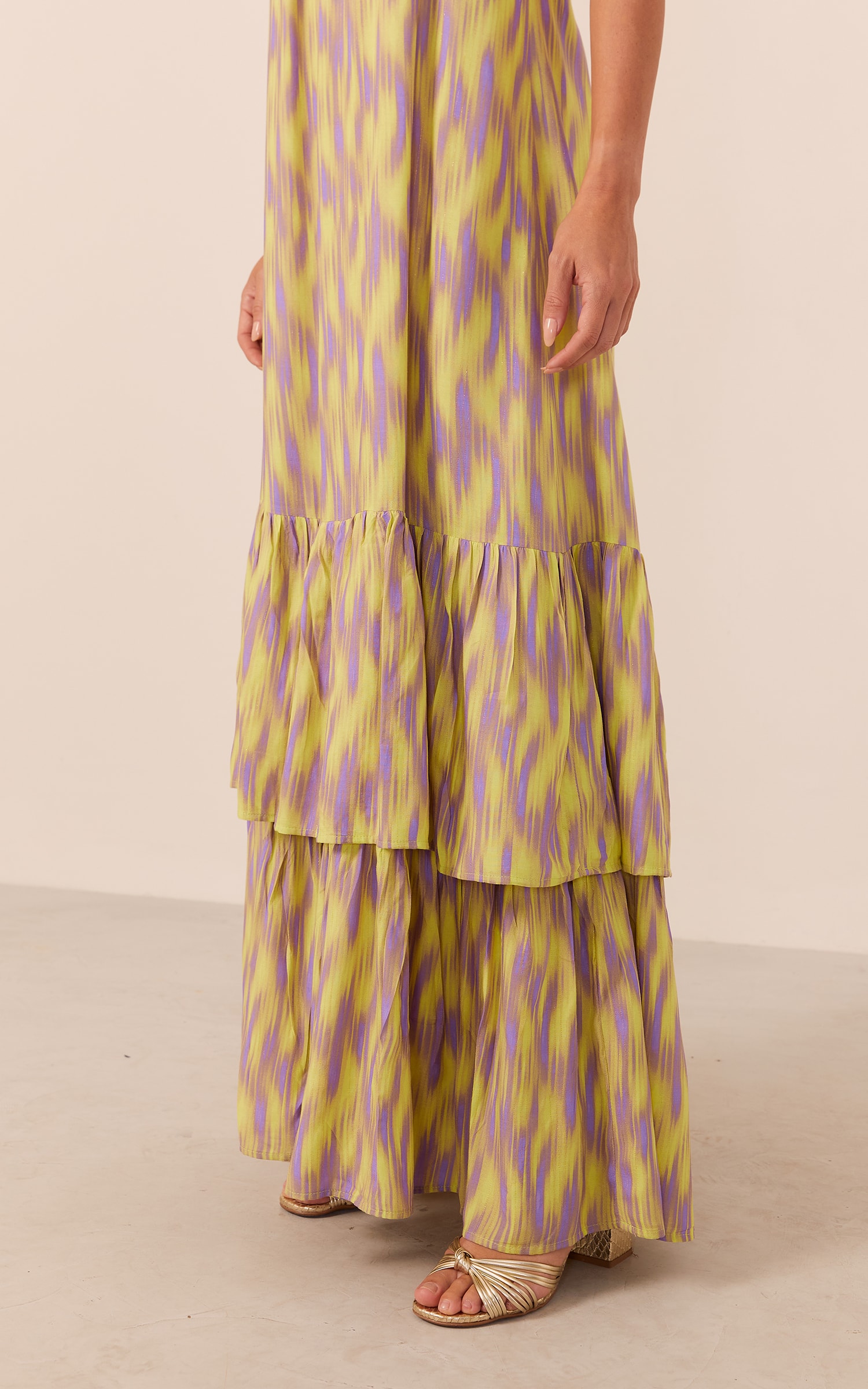 Vestido Longo Luzes Detalhe Alça Lima