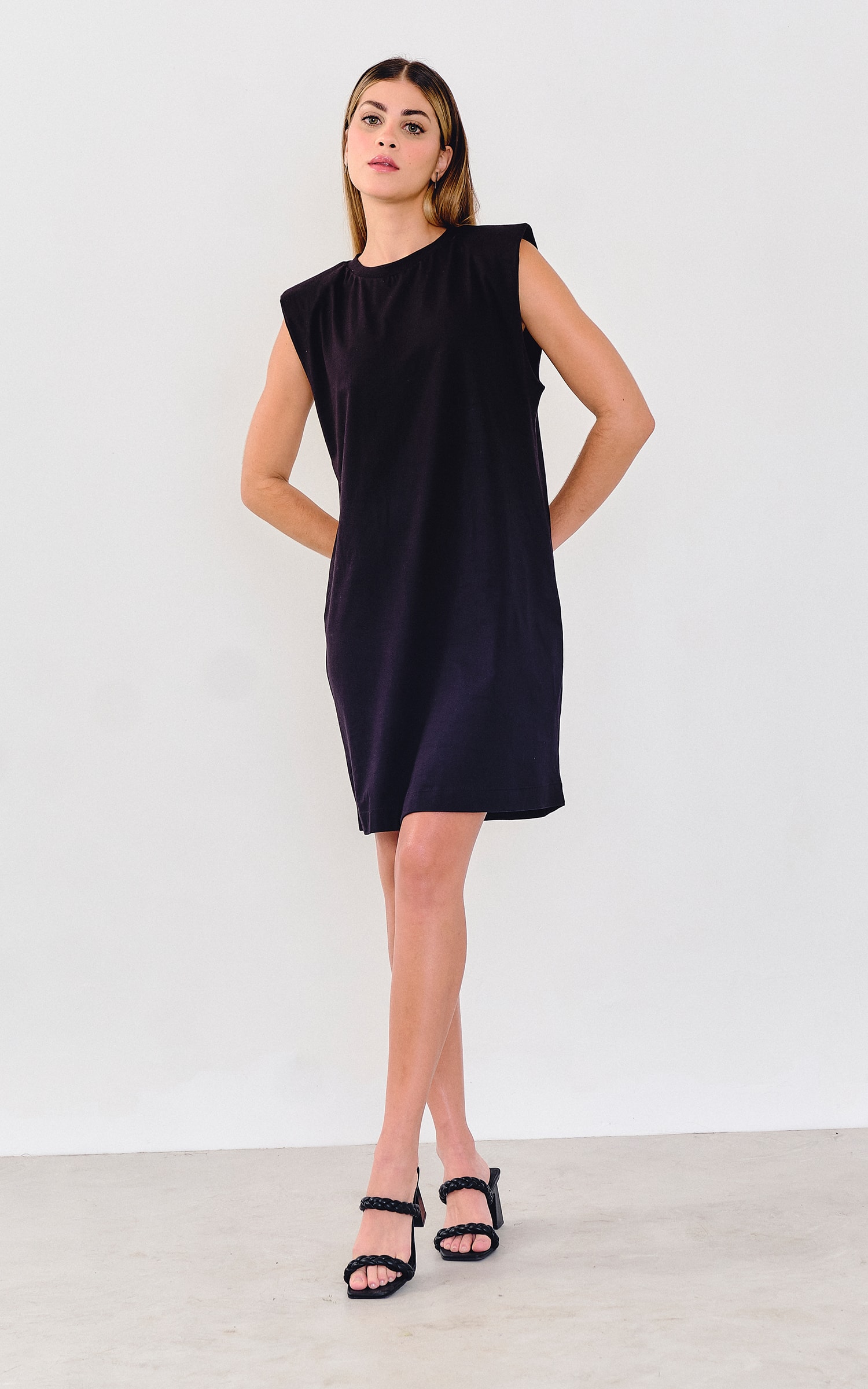 Vestido Malha Ombreira Preto
