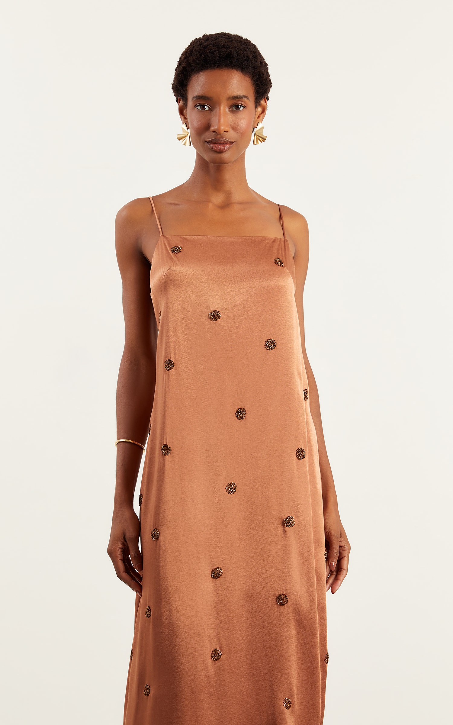 Vestido Midi Bordado Poá Amendoa