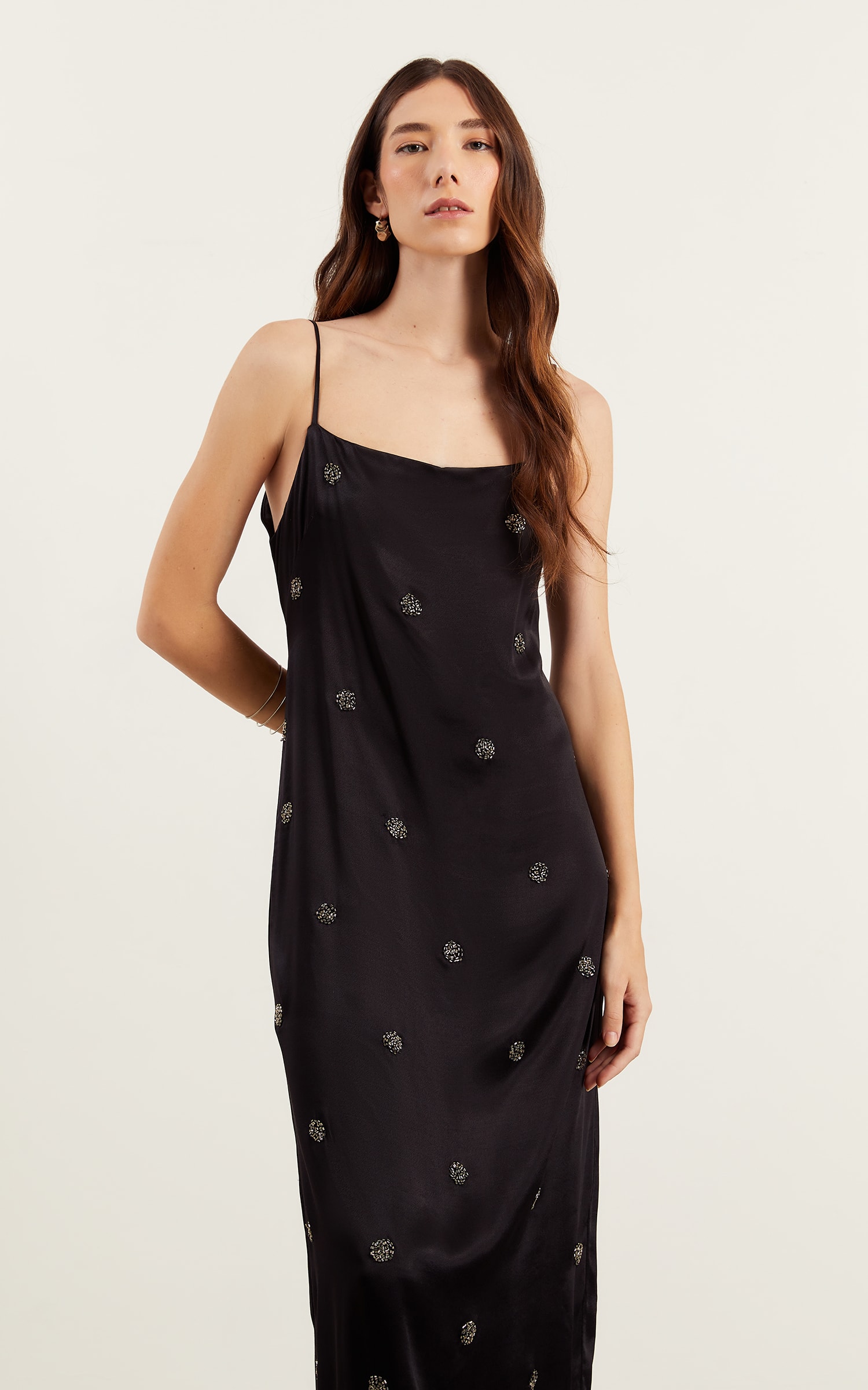 Vestido Midi Bordado Poá Preto