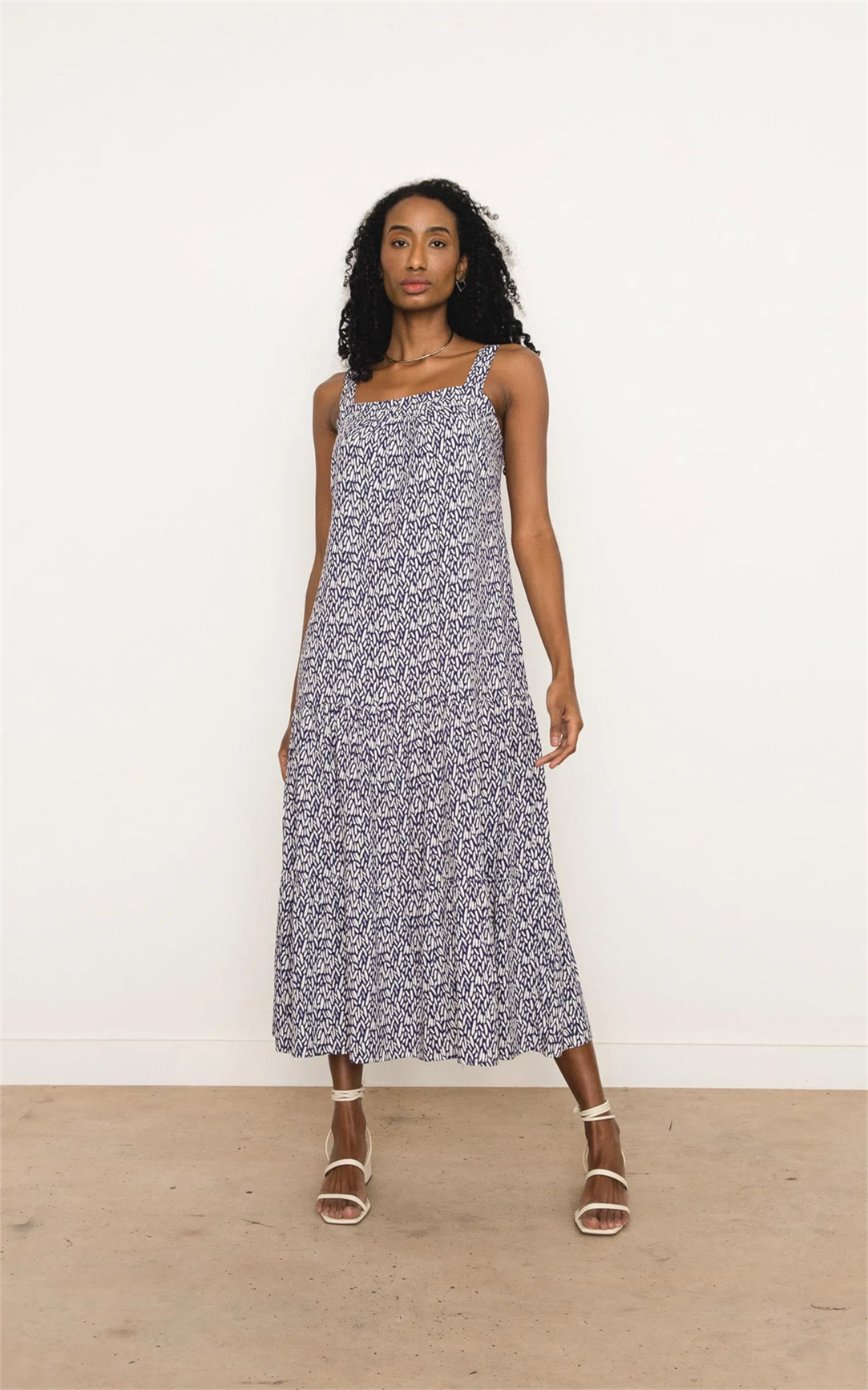 Vestido Midi Delicado