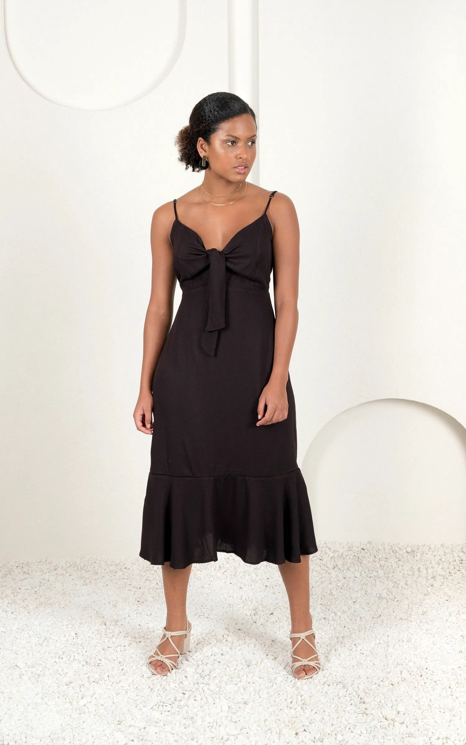 Vestido Midi Entremeio Preto