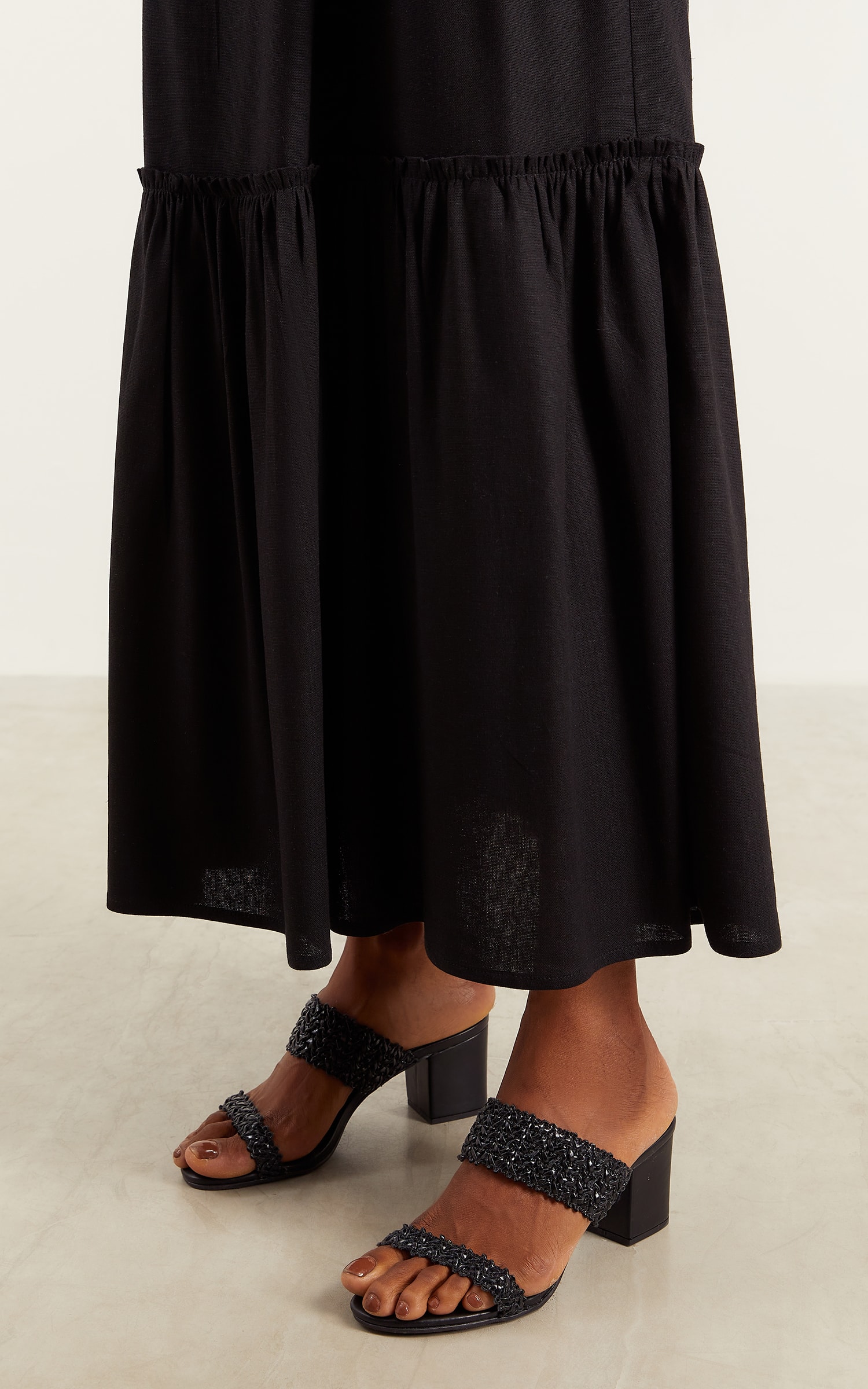 Vestido Midi Inspirar Preto