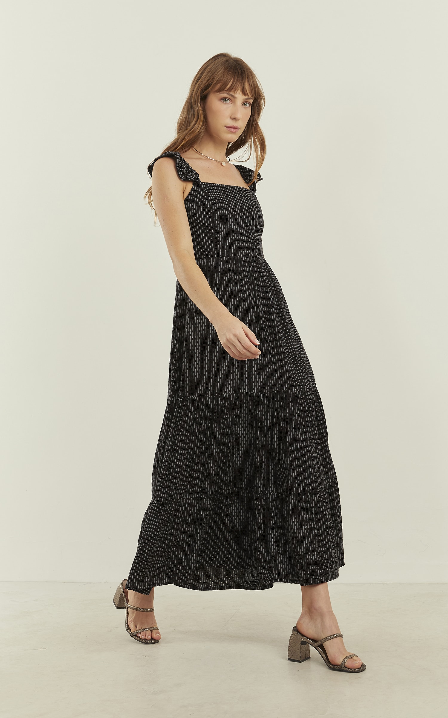 Vestido Midi Onix Preto