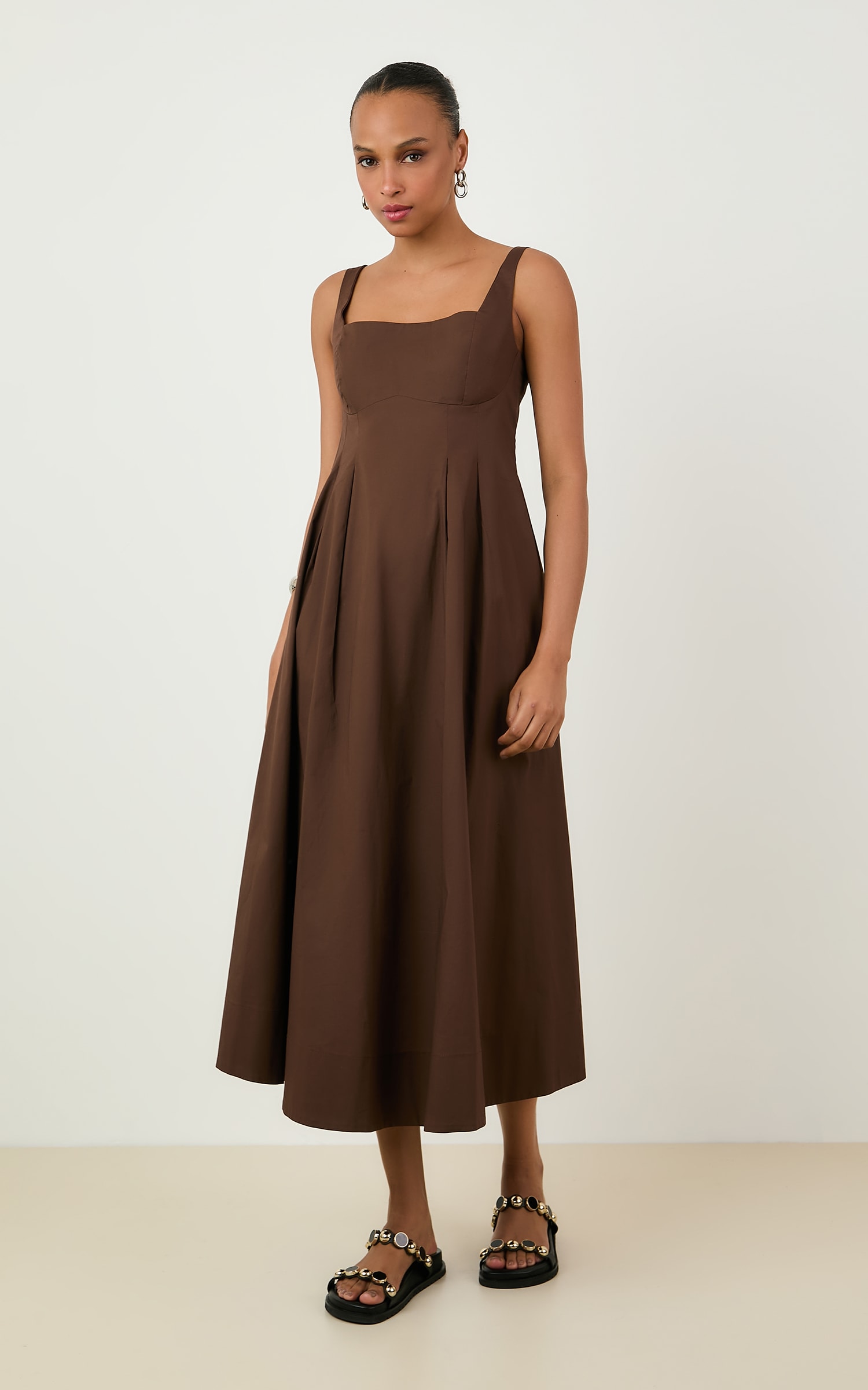 Vestido Midi Pregas Chocolate