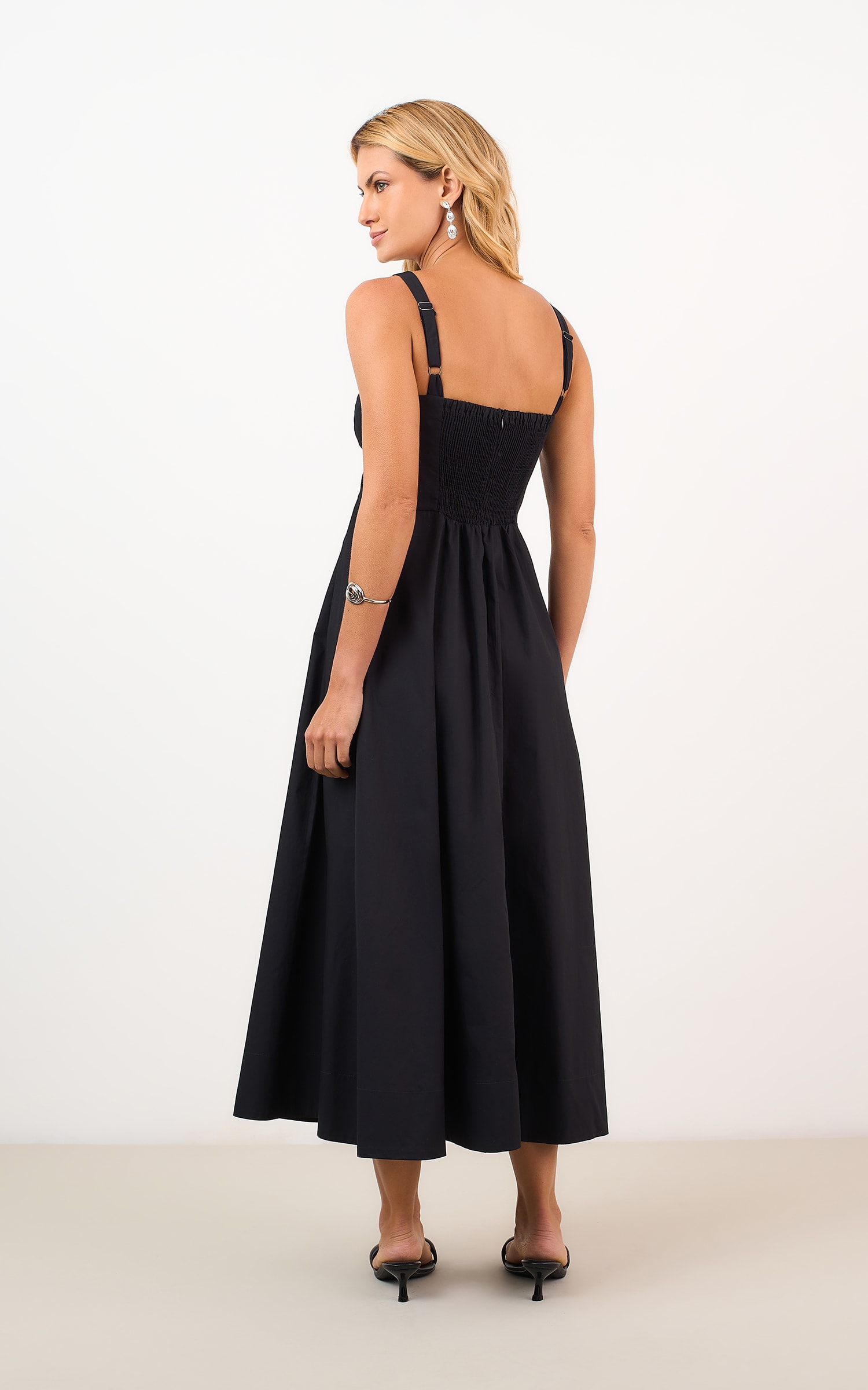 Vestido Midi Pregas Preto