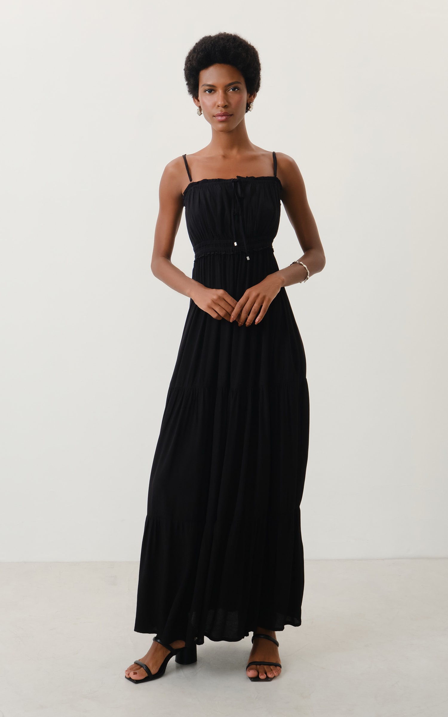Vestido Midi River Preto