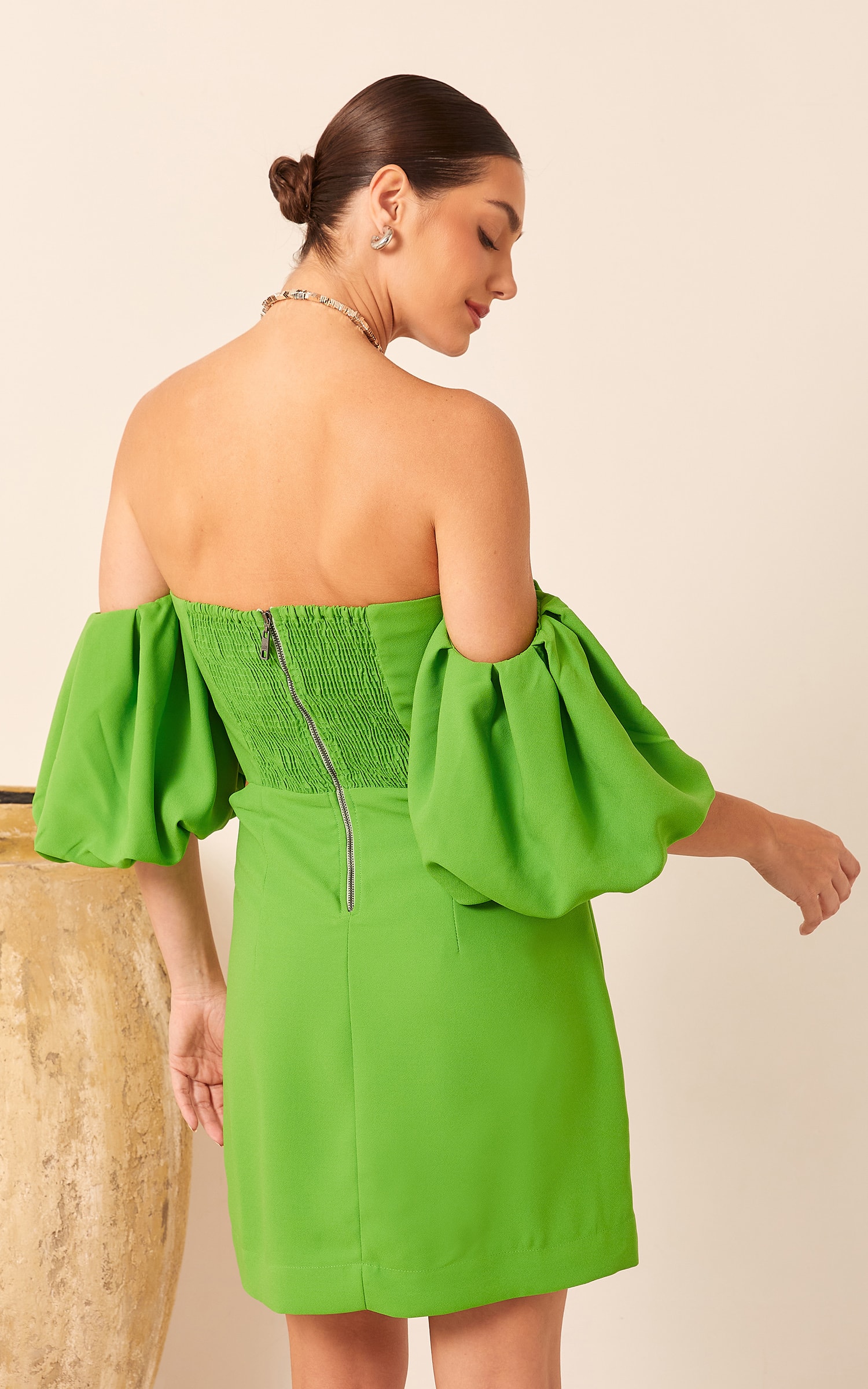 Vestido Ombro a Ombro Curto Verde