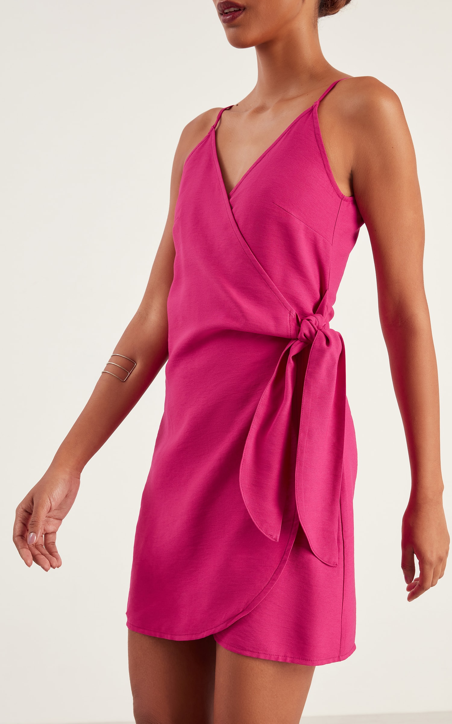 Vestido Petit Transpassado Fúcsia