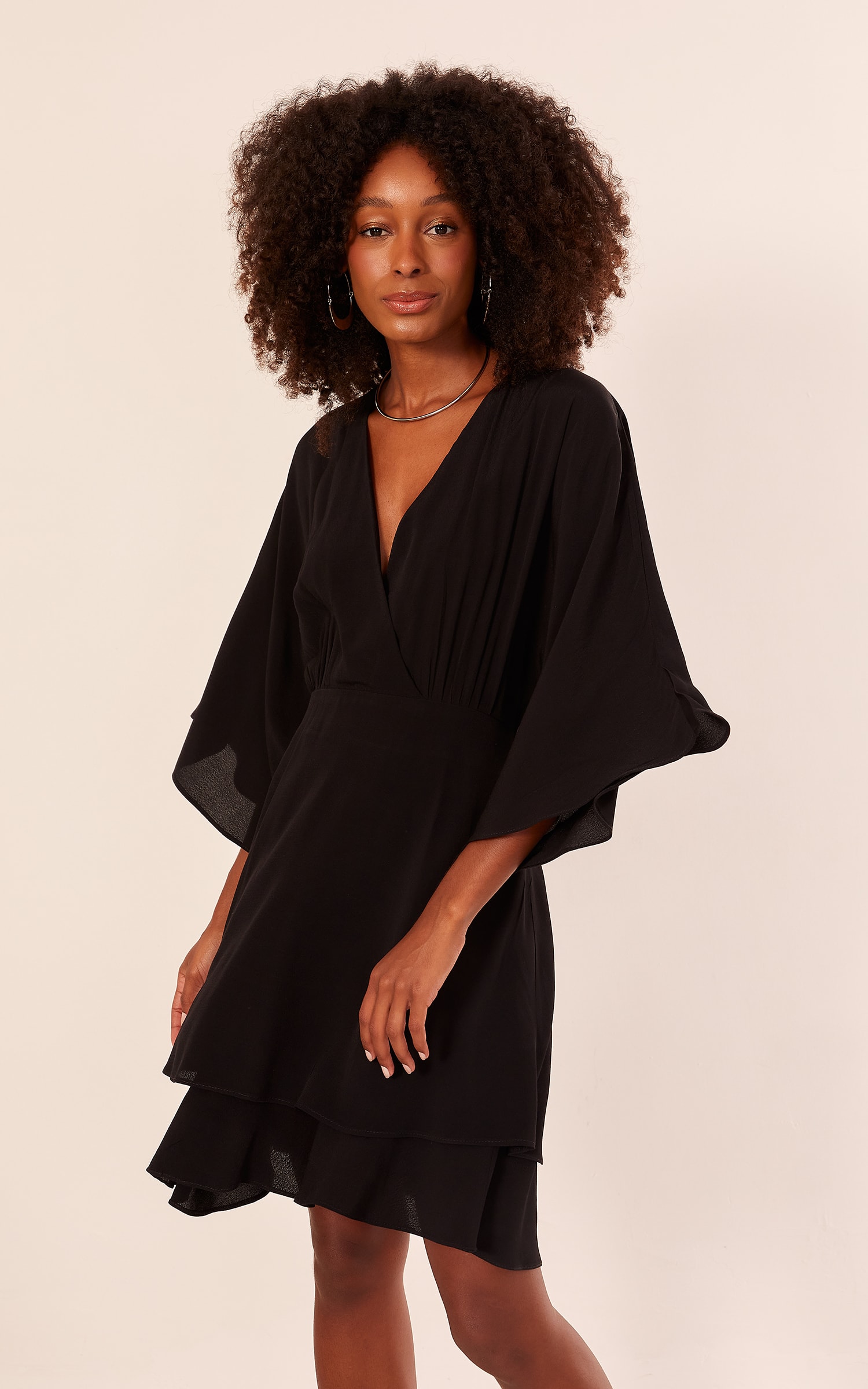 Vestido Relicário Preto