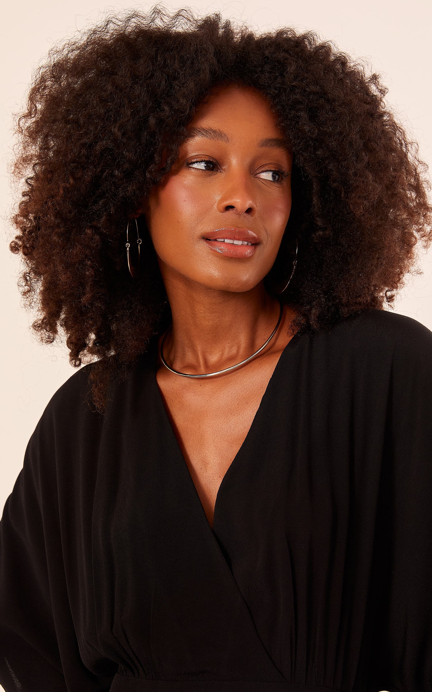 Vestido Relicário Preto